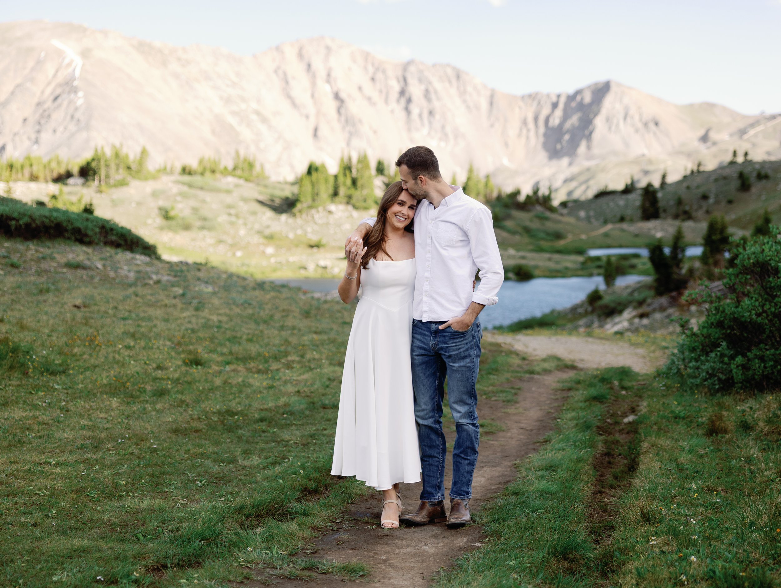 colorado-engagement-photographer-loveland-pass-31.jpg