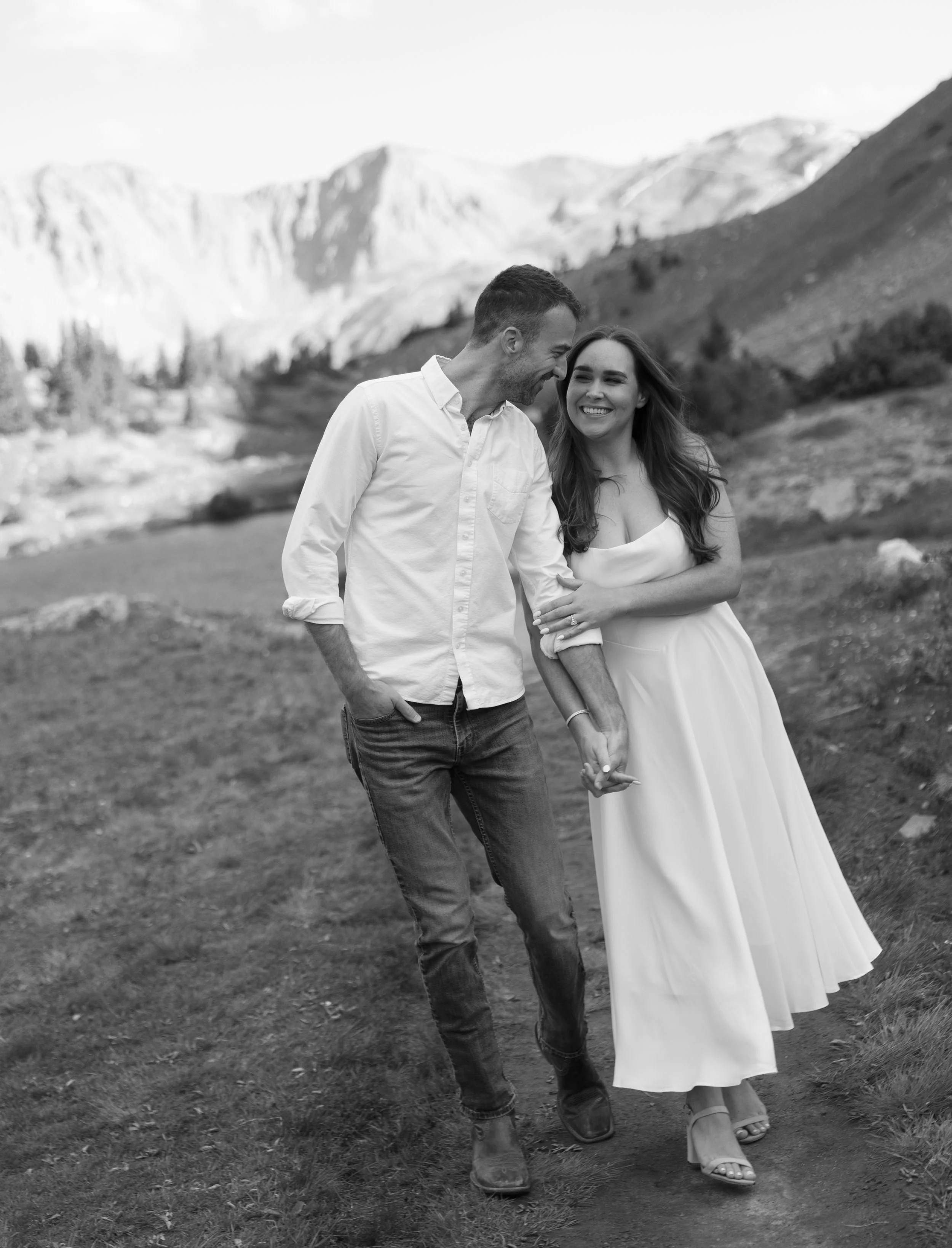 colorado-engagement-photographer-loveland-pass-28.jpg