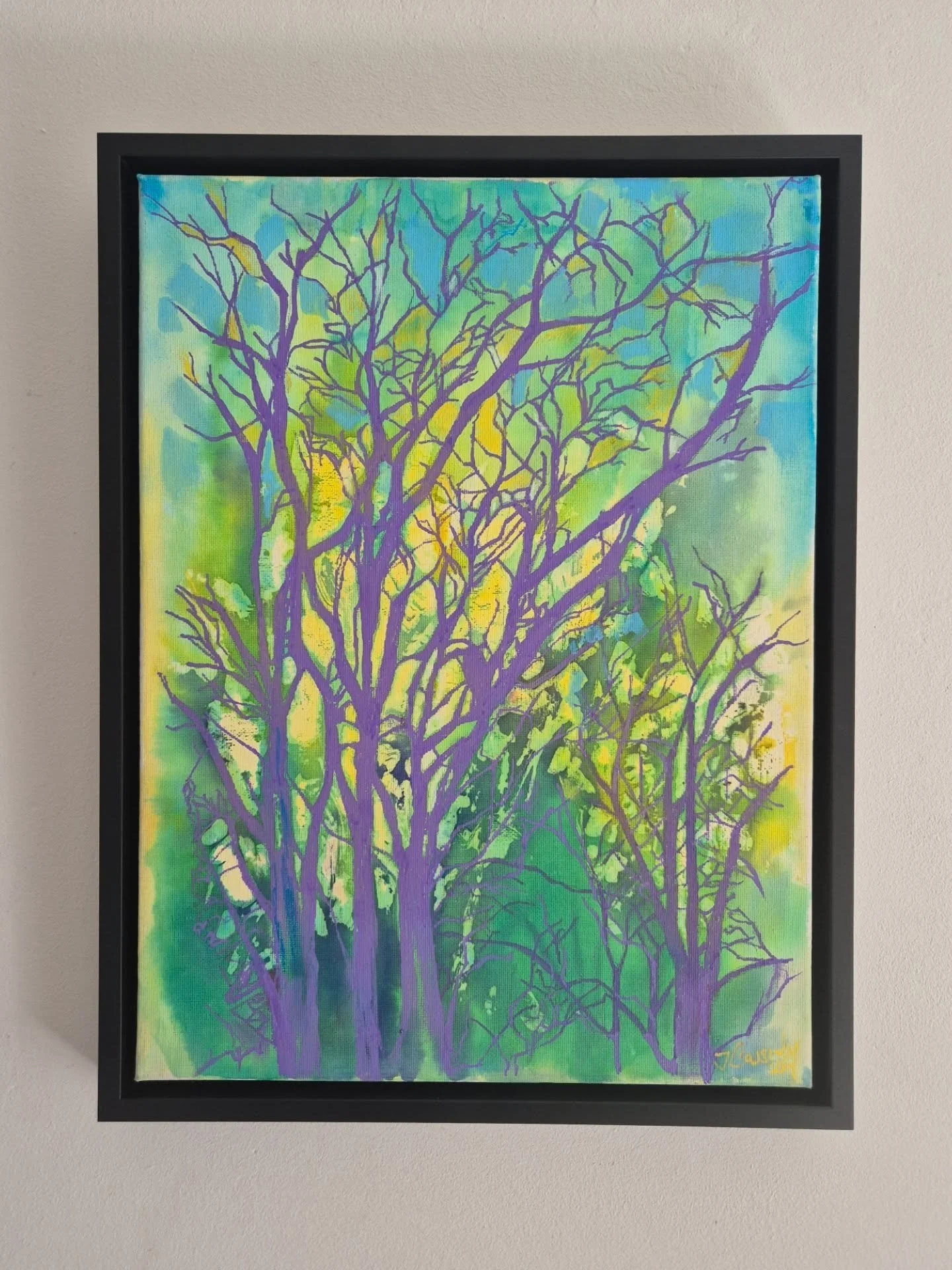 "Emerald Glade" 30 x 40 cm
Acrylic and watercolour ink on canvas (2025)

Swipe to the end for reference photo side by side :)

On show now @stmargaretsgallery as part of @artofnorwich until the 26th

Inspired by a birch tree in my garden, w