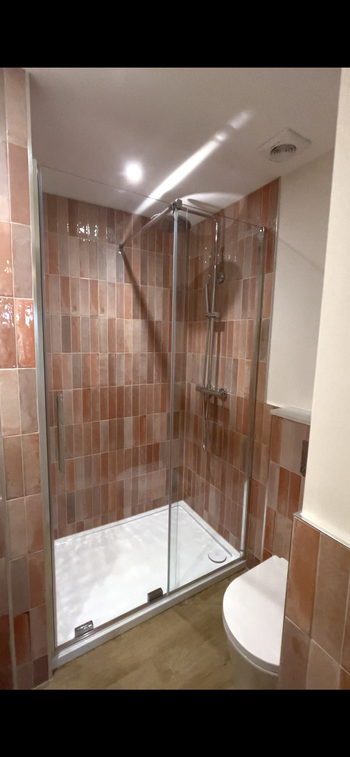 Contemporary en-suite bathroom renovation in Shrewsbury, Shropshire