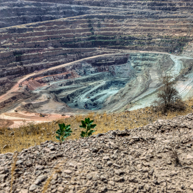 fine jewellery circle diamond mine.png