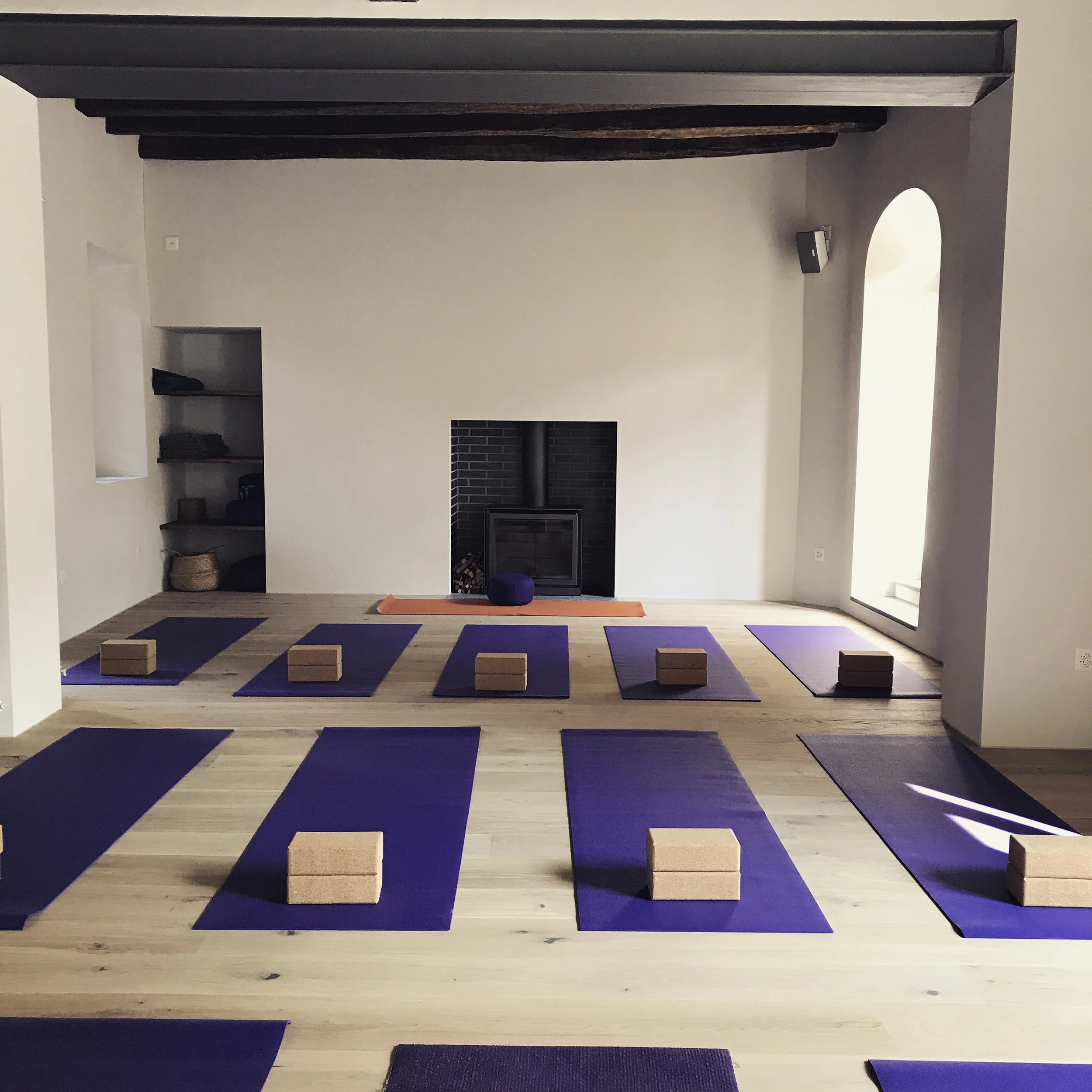 CasaCorvoNovaggio_yogashala7.JPG