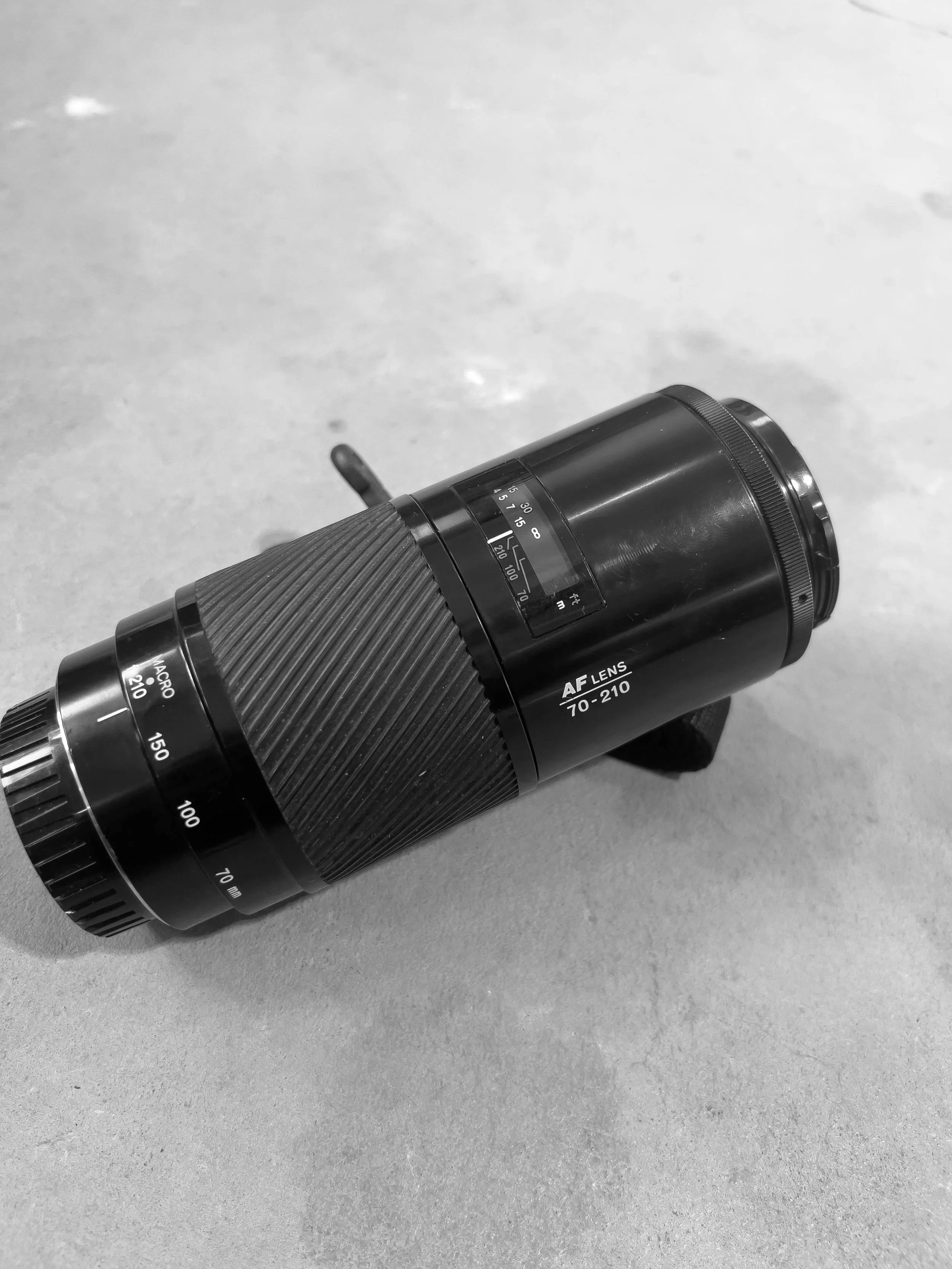 Minolta 70-210 "Beer Can" Zoom Lens - SOLD