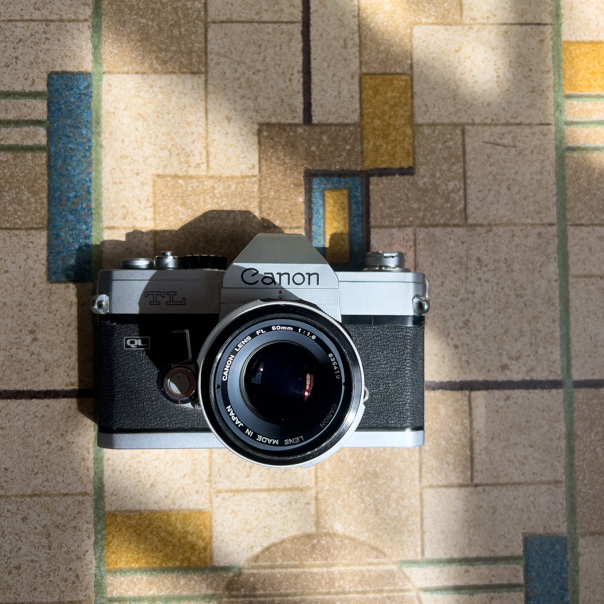 Canon TL QL 35mm SLR
