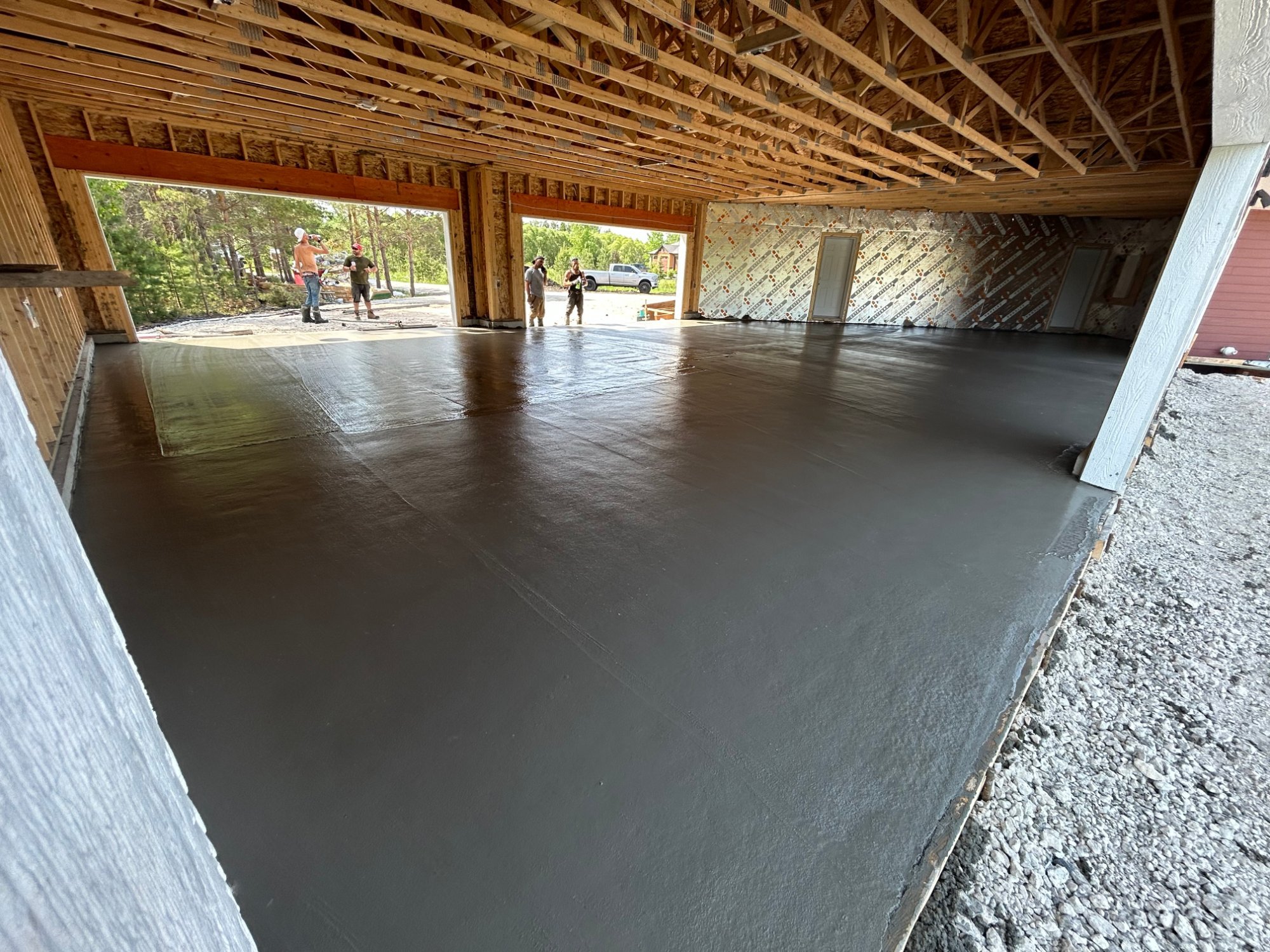 residential-concrete-garage-floor-pour-birds-hill.jpg