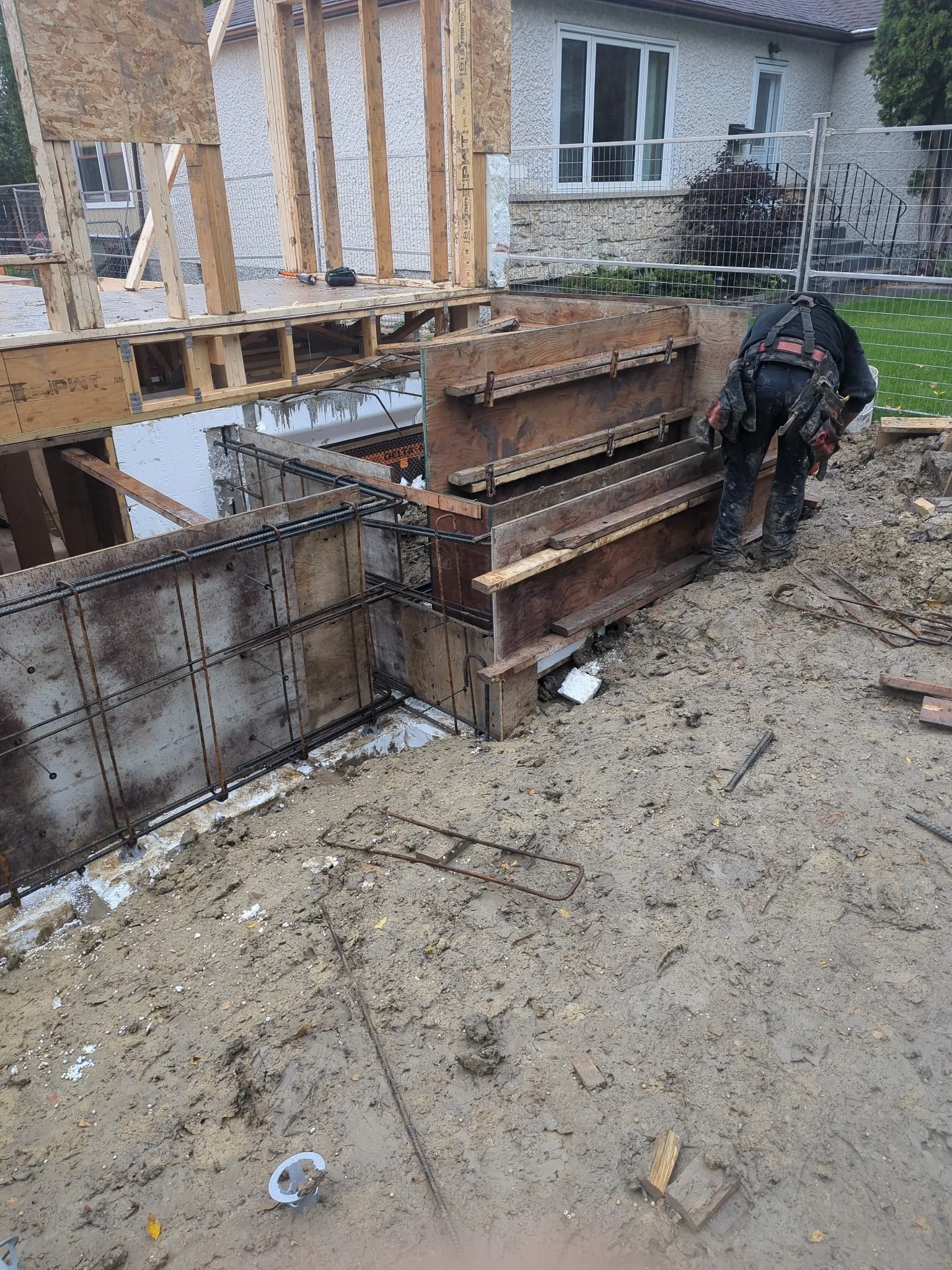 front steps rebar Winnipeg.jpg