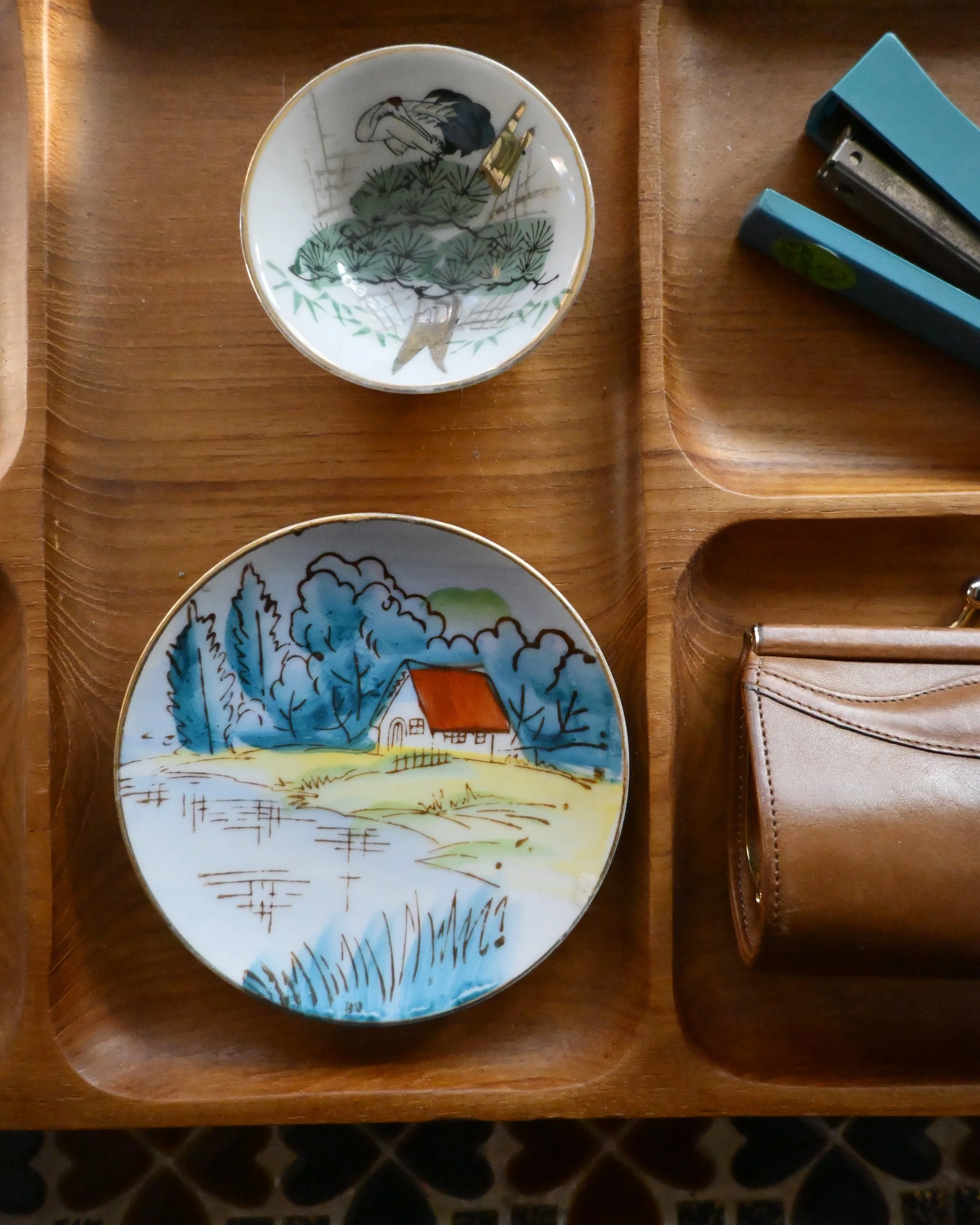 Vintage Hand-Painted Japanese Souvenir Dish