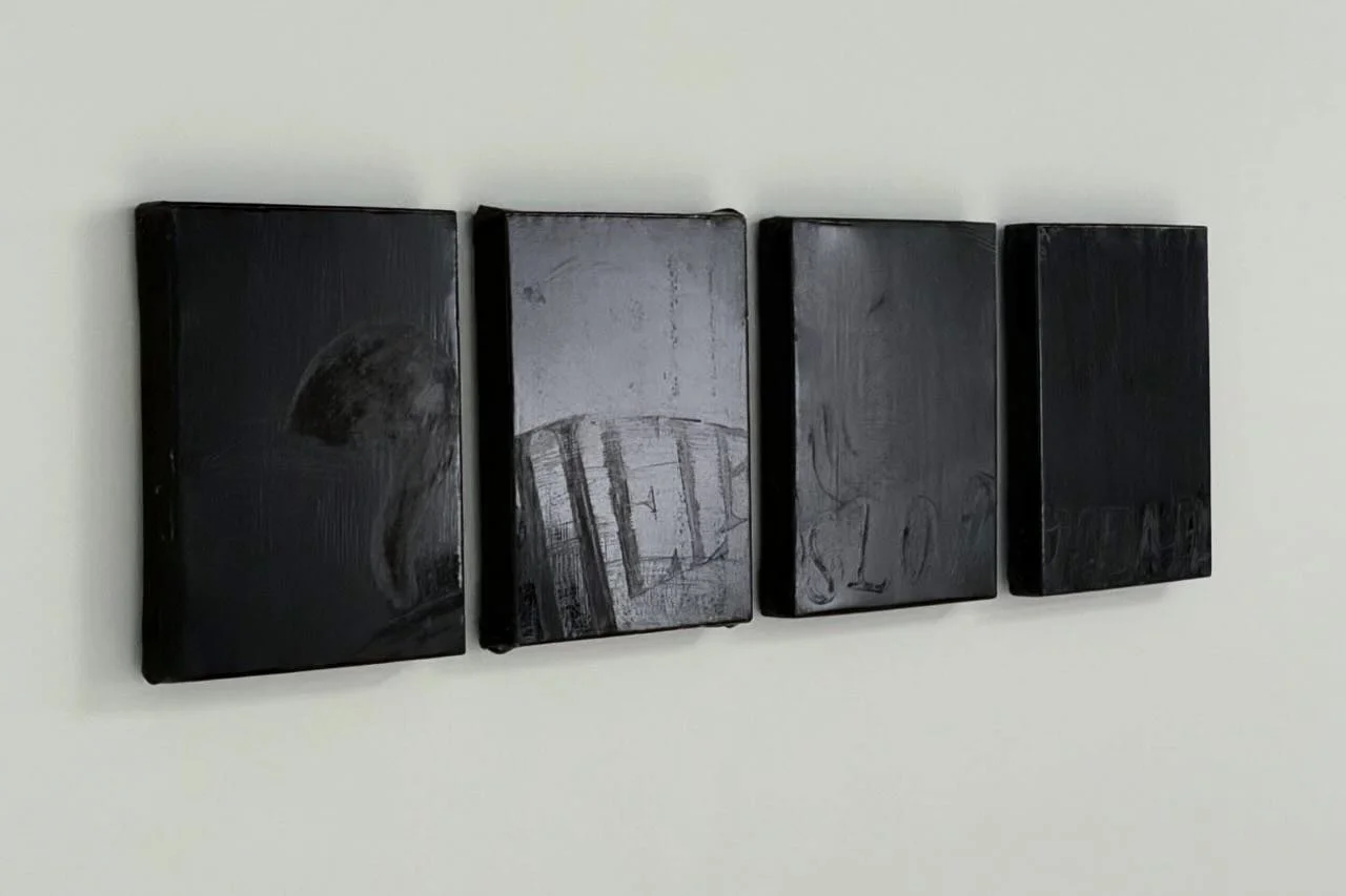 Howard Reyes McLaren
Self head, 2025
Oil, latex on linen
8 x 10 x 1 inches
20.3 x 25.4 x 2.54