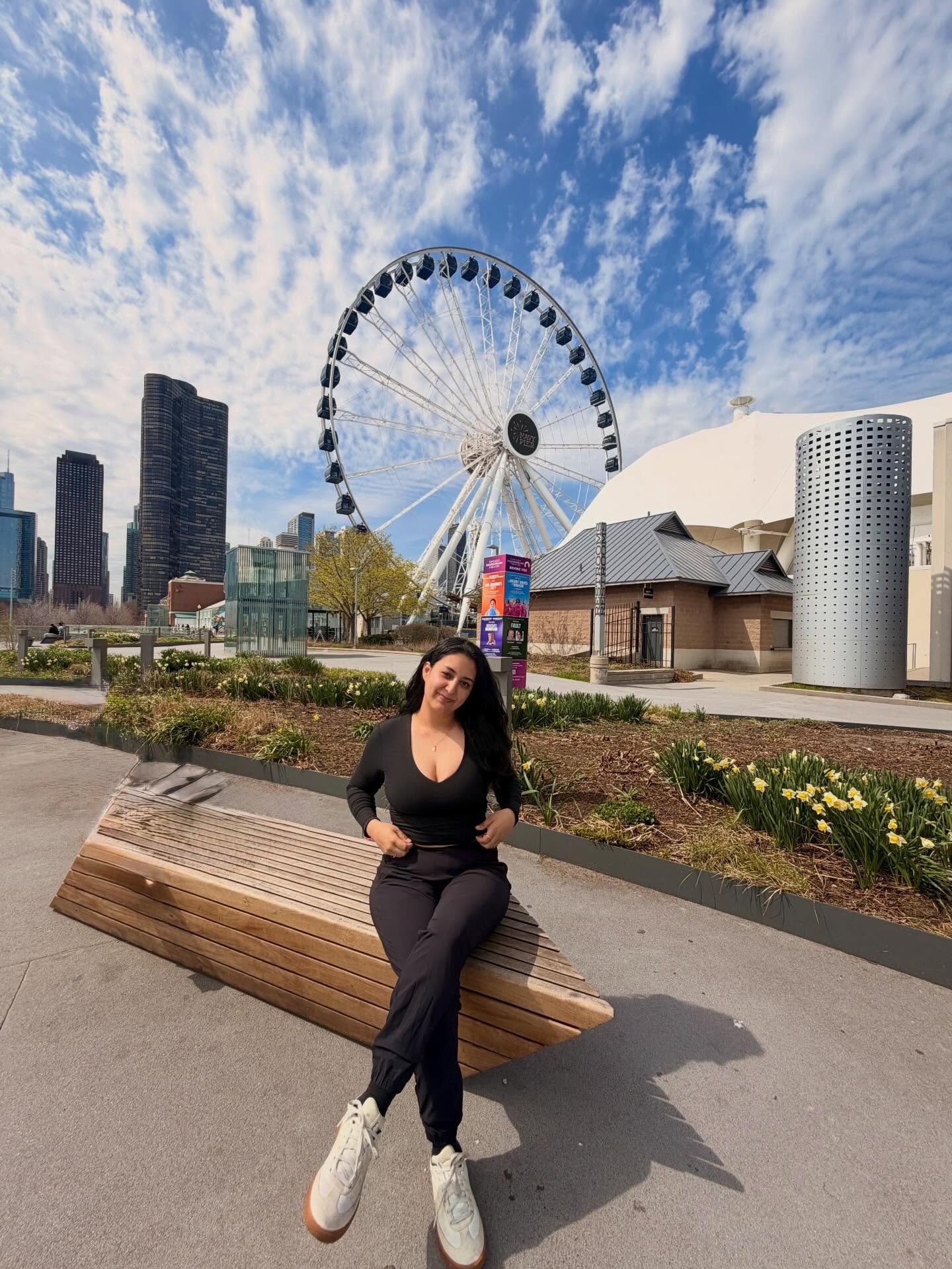 Powered by sunshine and slow days ☀️

#Chicago