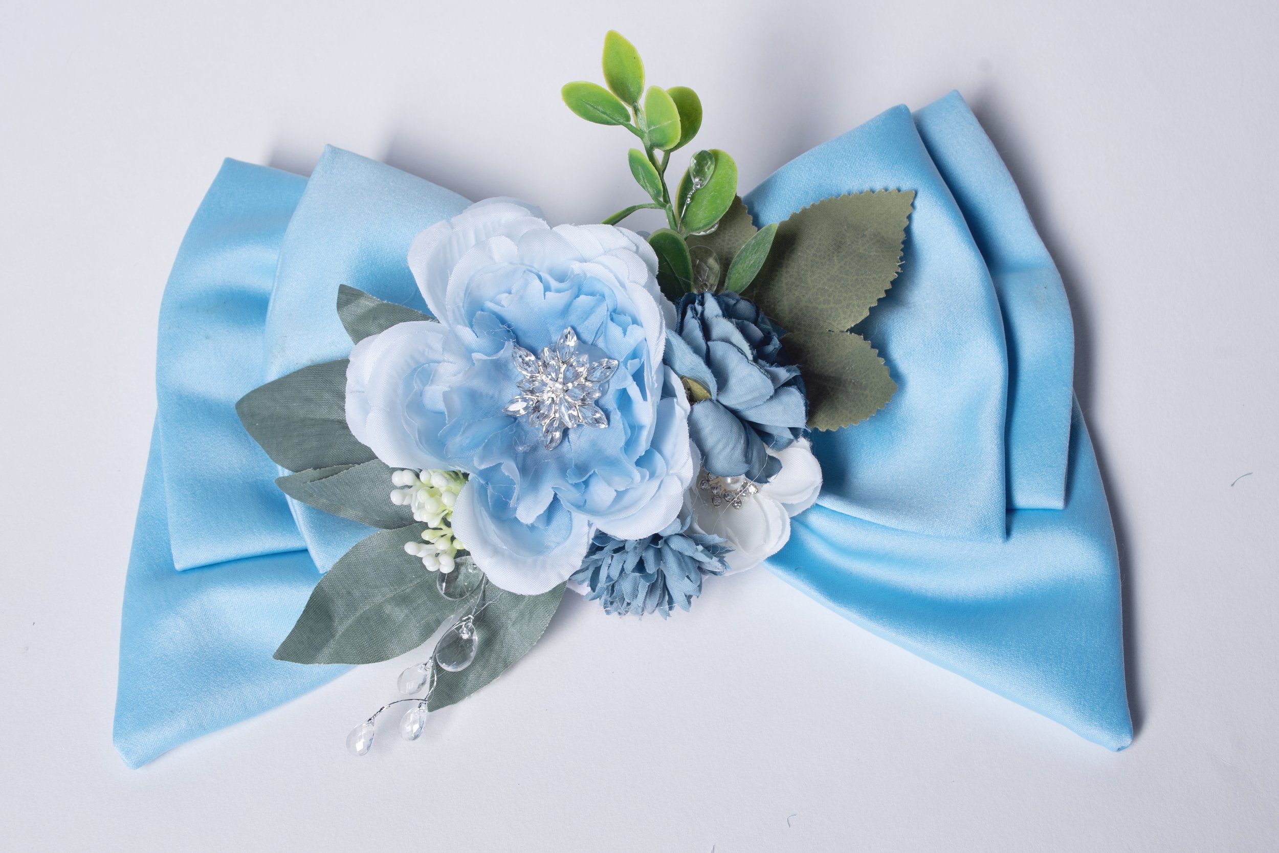 ycb_flowersandextralargebow (23).jpg