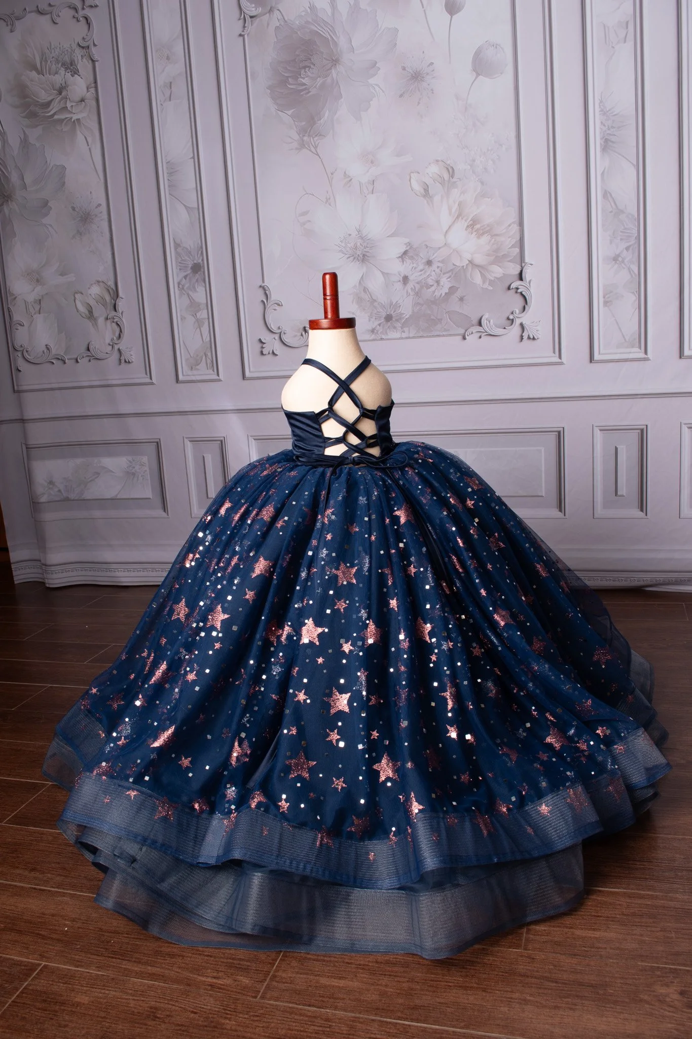 YellowCanaryBoutique_fulllength_ballgown_dkbluestars_2.jpg