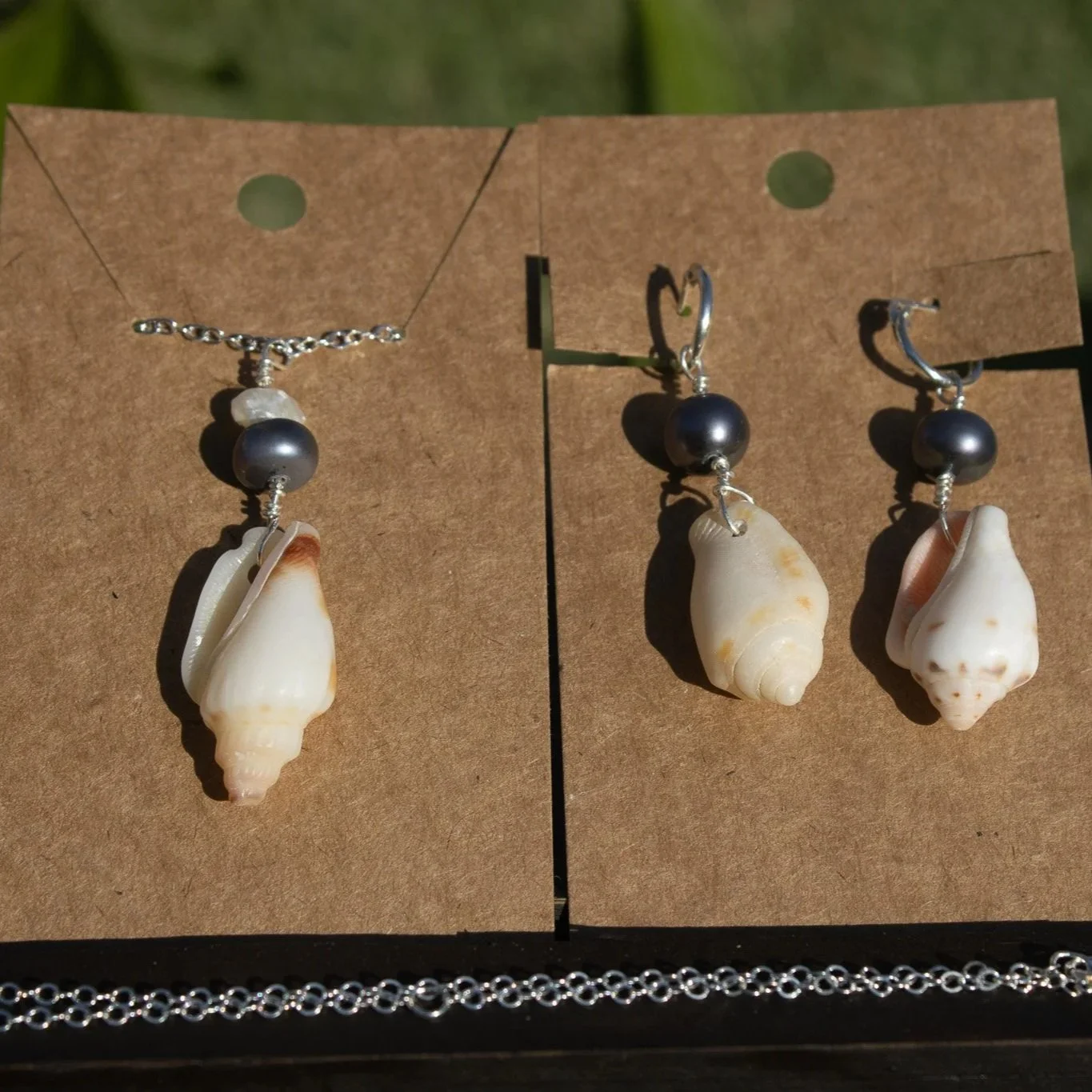 Okinawa Shell Earrings & Necklace Set - Silver Stromb & Pearl Set