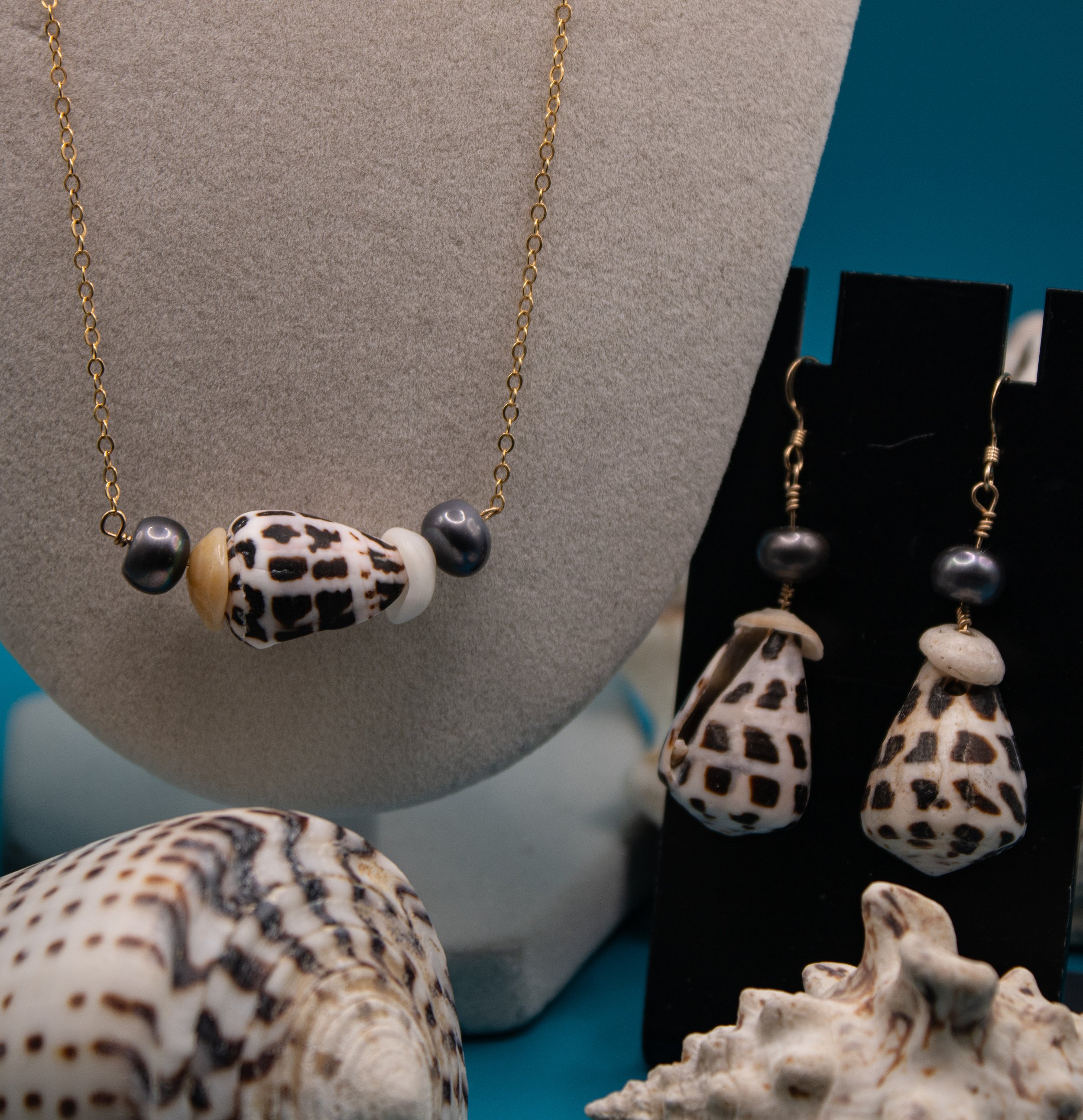 Okinawa Hebrew Shell & Freshwater Pearl - 14k Gold Filled Earrings & Necklace Set