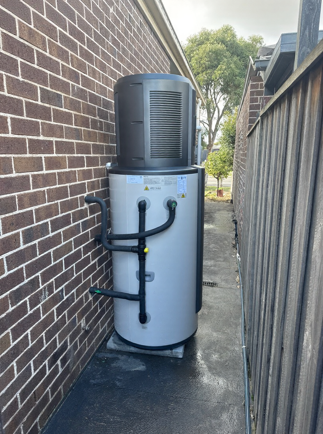 Haier Monoblock 330L.png