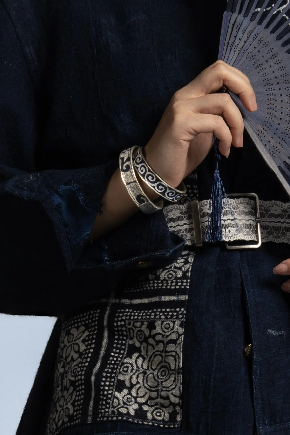 Indigo Scroll Silver Bangle