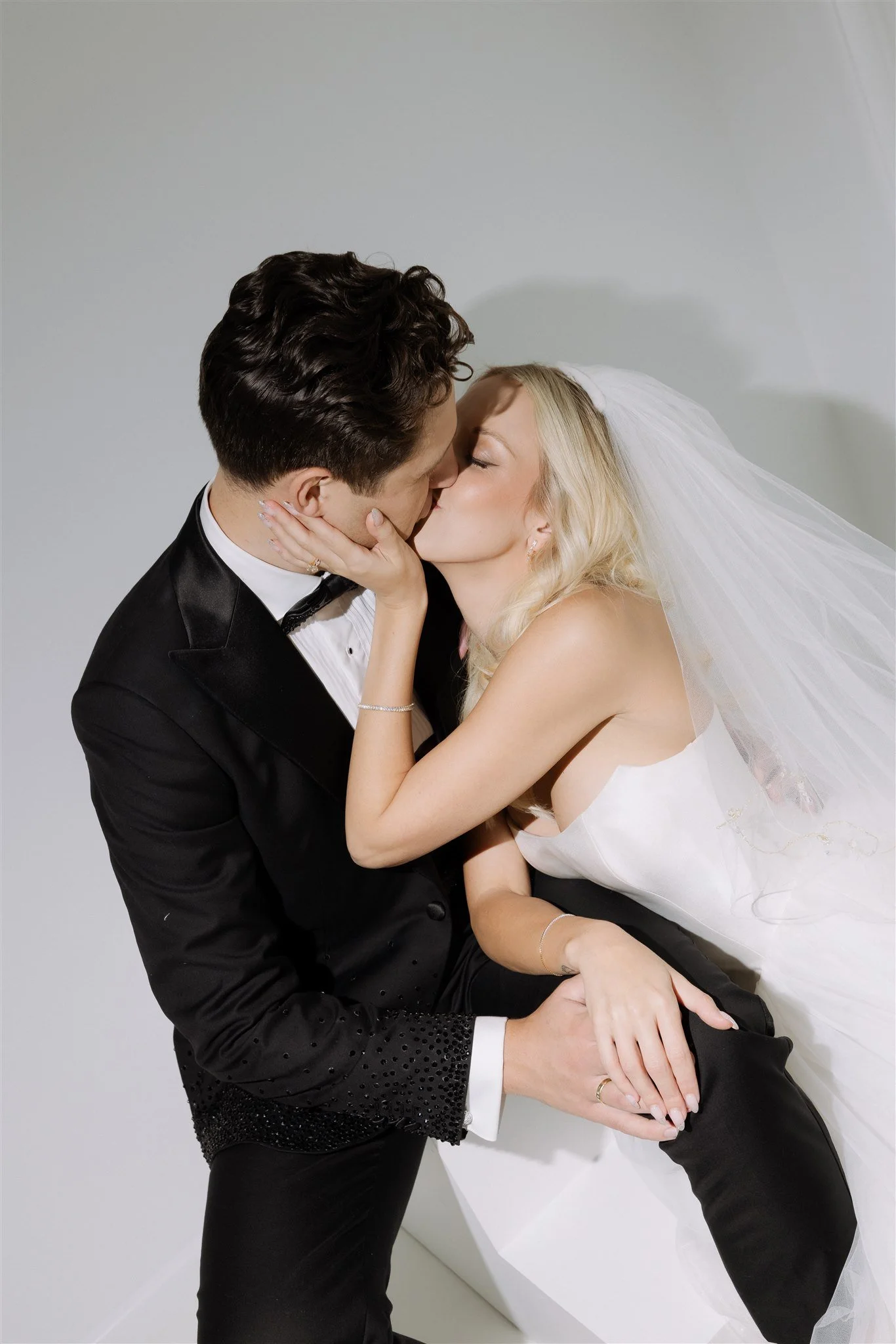 Bellevue Studios Mini Weddings Styled-124.jpg
