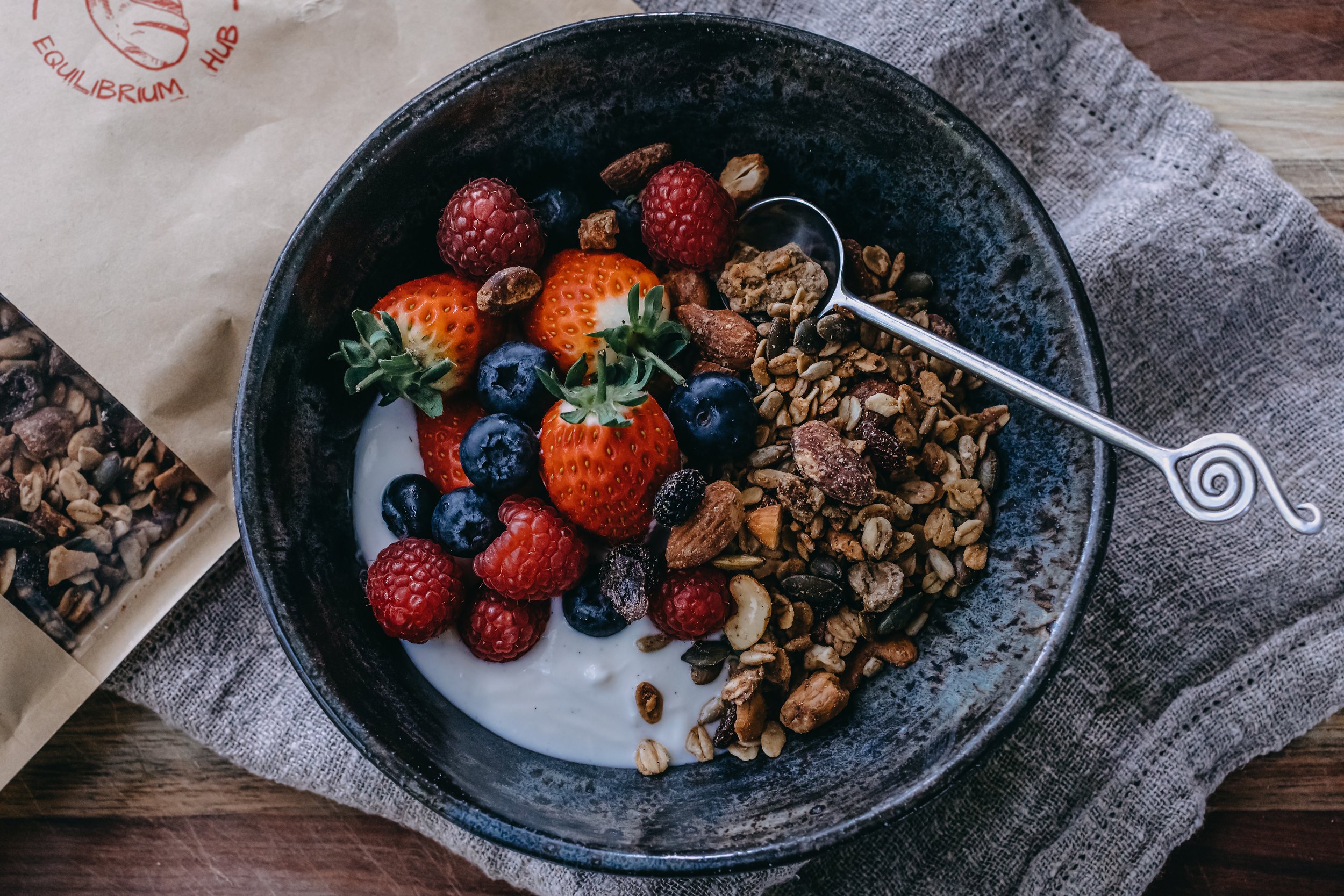Almond Granola with Vanilla &amp; Maple