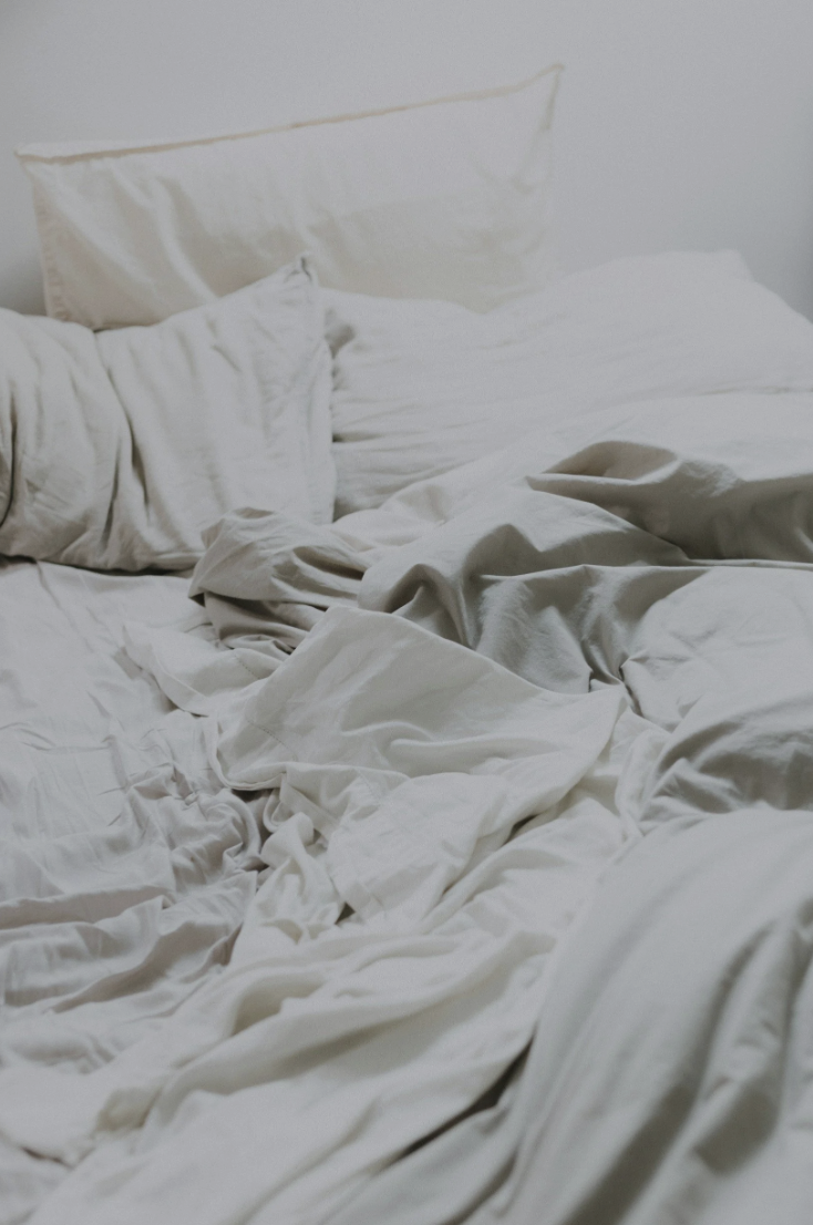 Struggling to Sleep? 20 Foods That Naturally Support Deep, Restorative Sleep