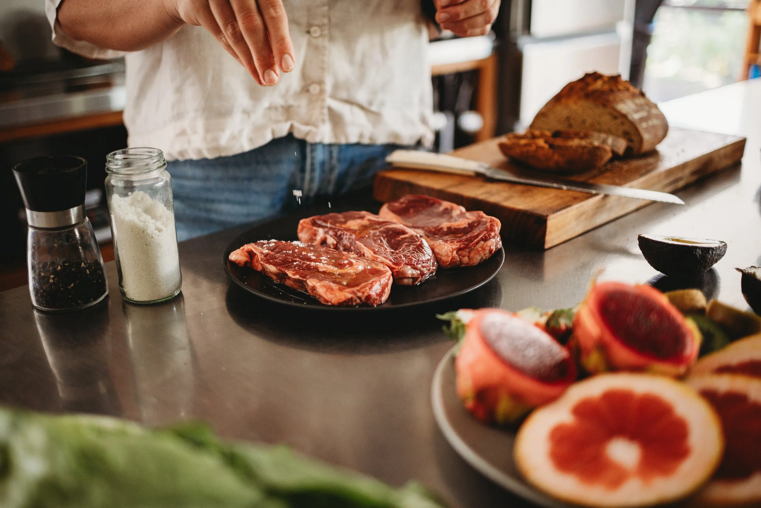 The Anti-Inflammatory Diet: What to Eat (and Avoid) to Reduce Inflammation Naturally