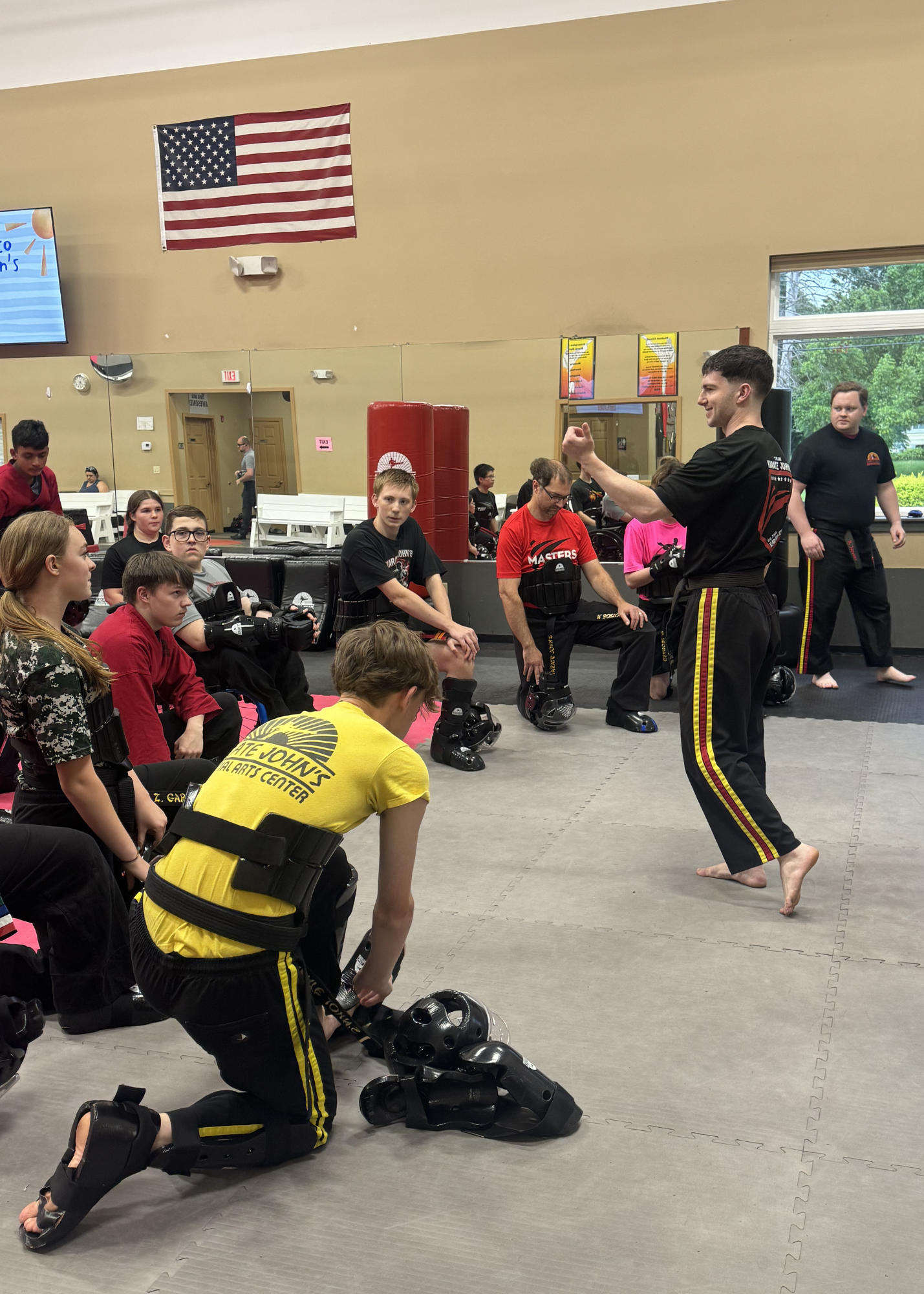 teens practicing kenpo karate martial arts in cicero liverpool, new york