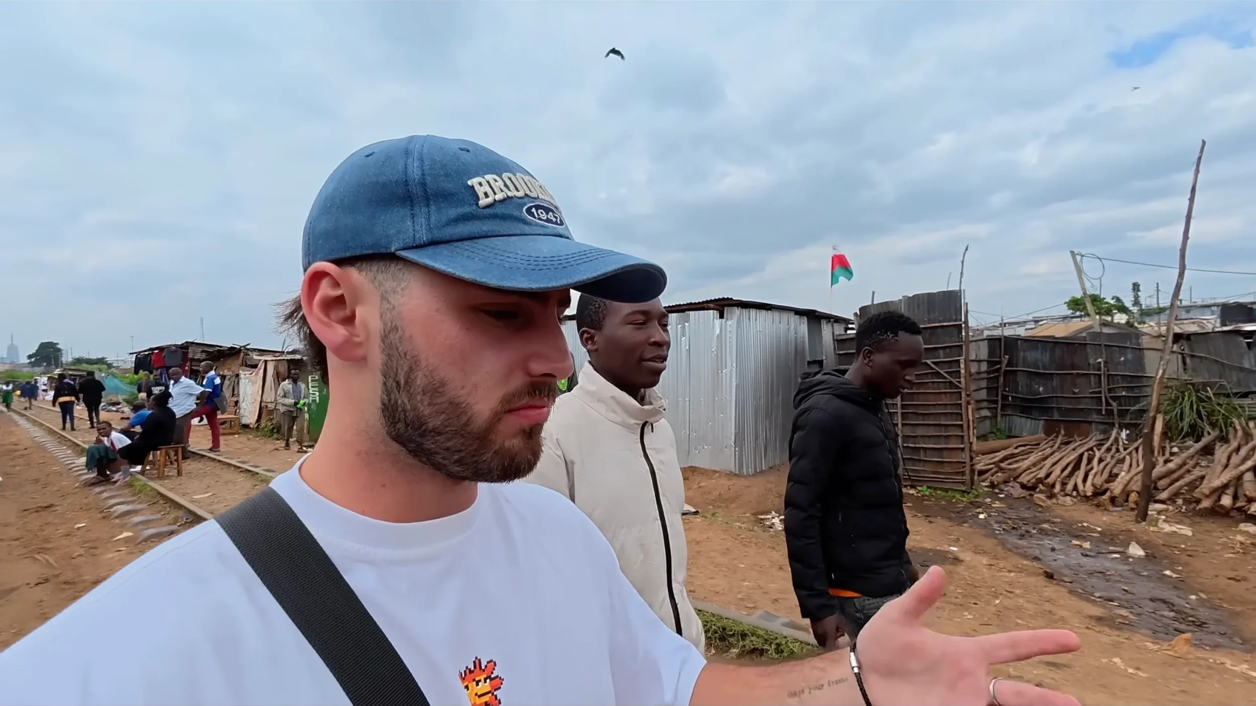 the railway tracks running through Kibera