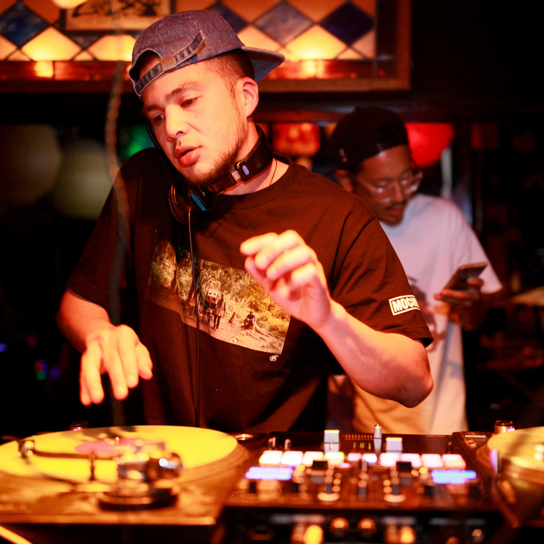 ET, Music Production (Copy)