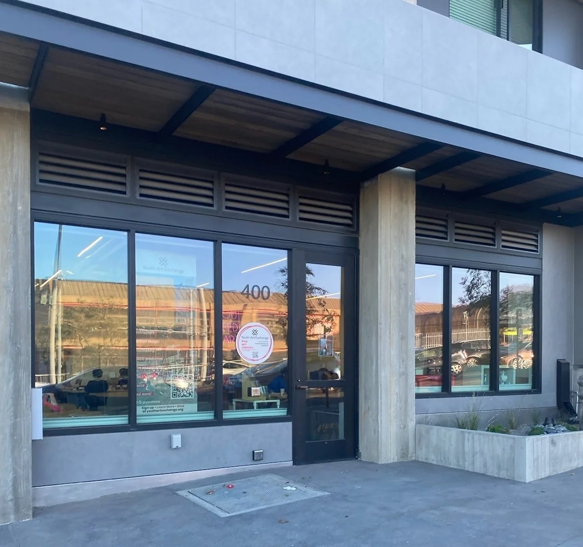 Kapuso storefront on Geneva and San Jose