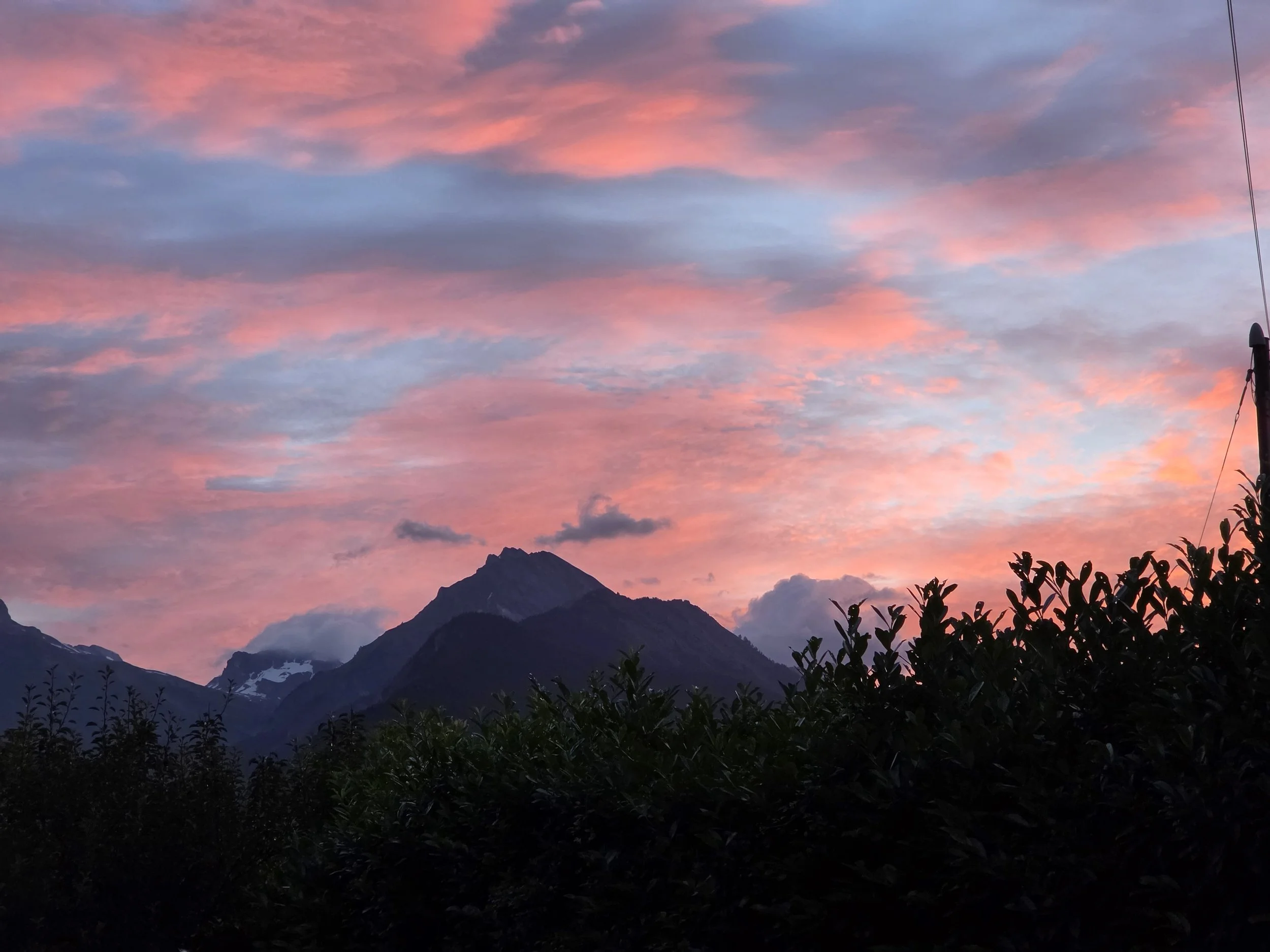Photo bi Martha Campo Amanecer Valais