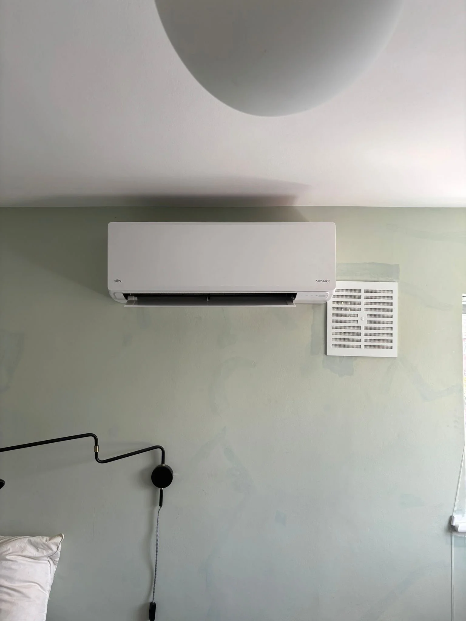 London Air Con 32.JPG