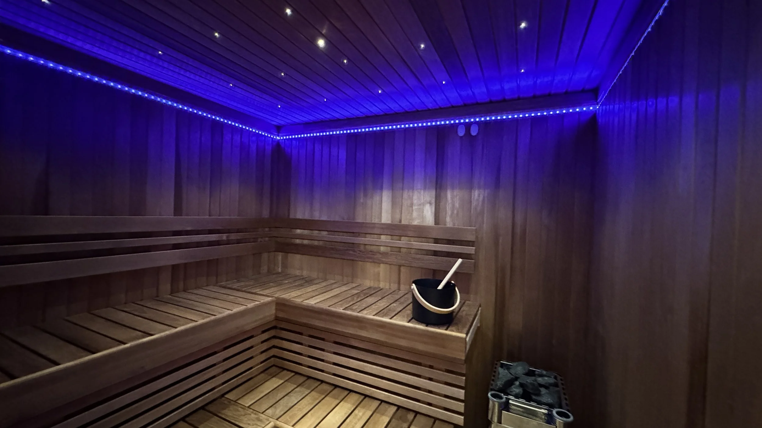 sauna 2.JPEG