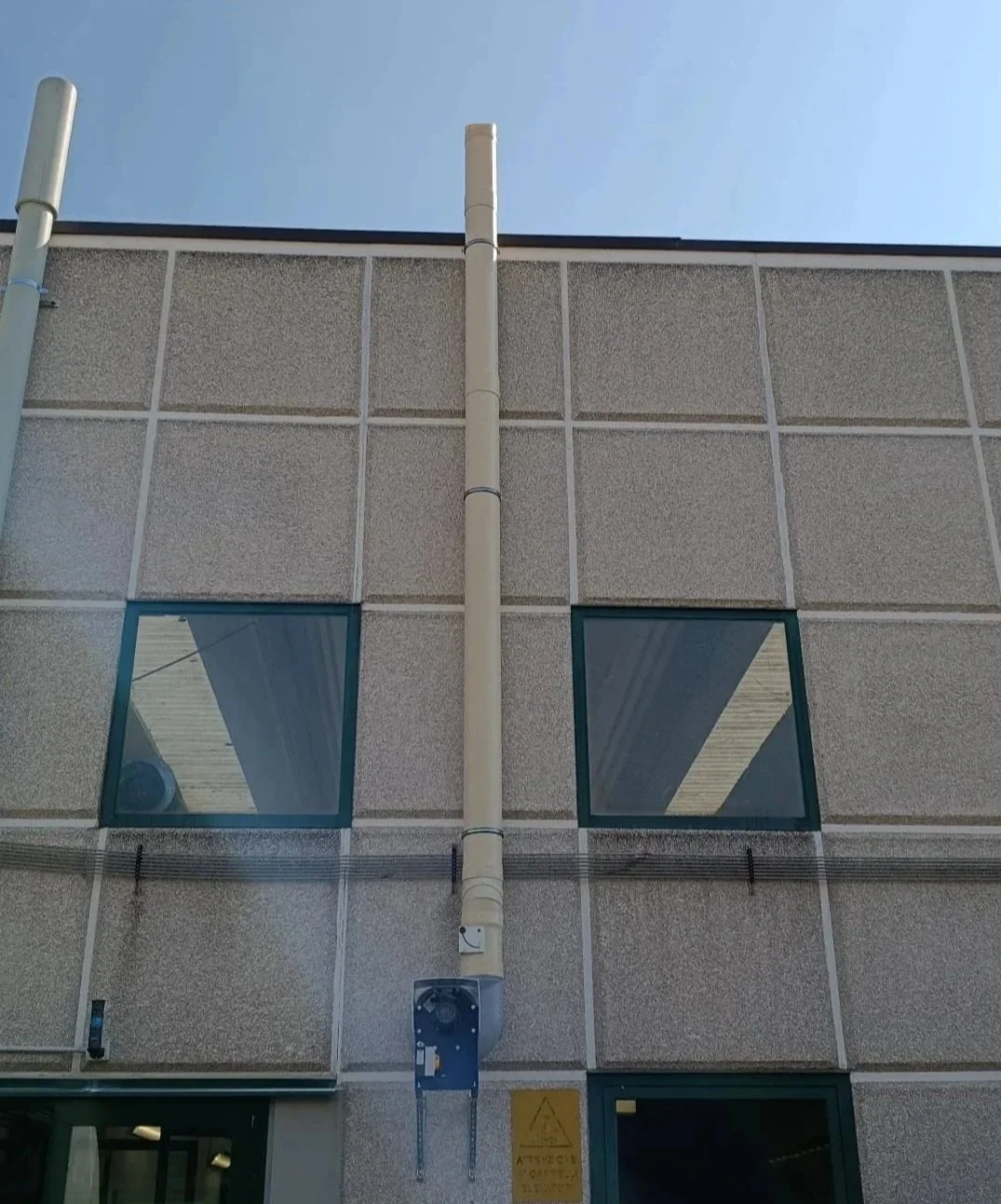 impianti di aspirazione per laboratori, impianti di aspirazione cappe, impianti di aspirazione cappe chimiche