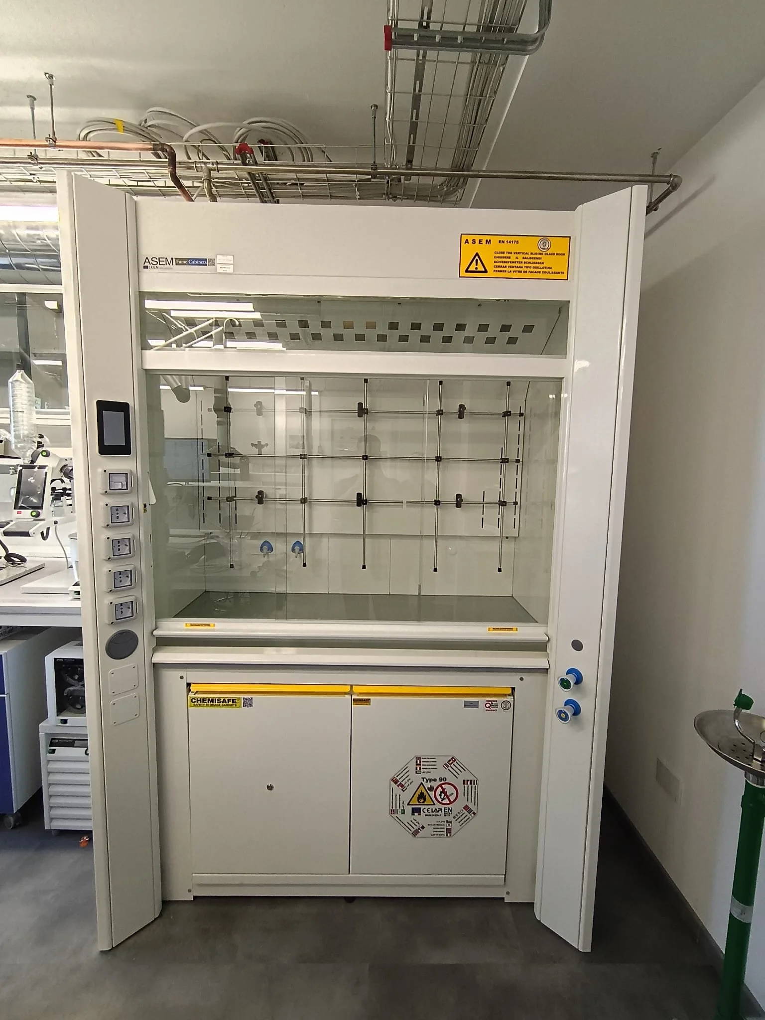 Installazione cappa chimica e collaudo
