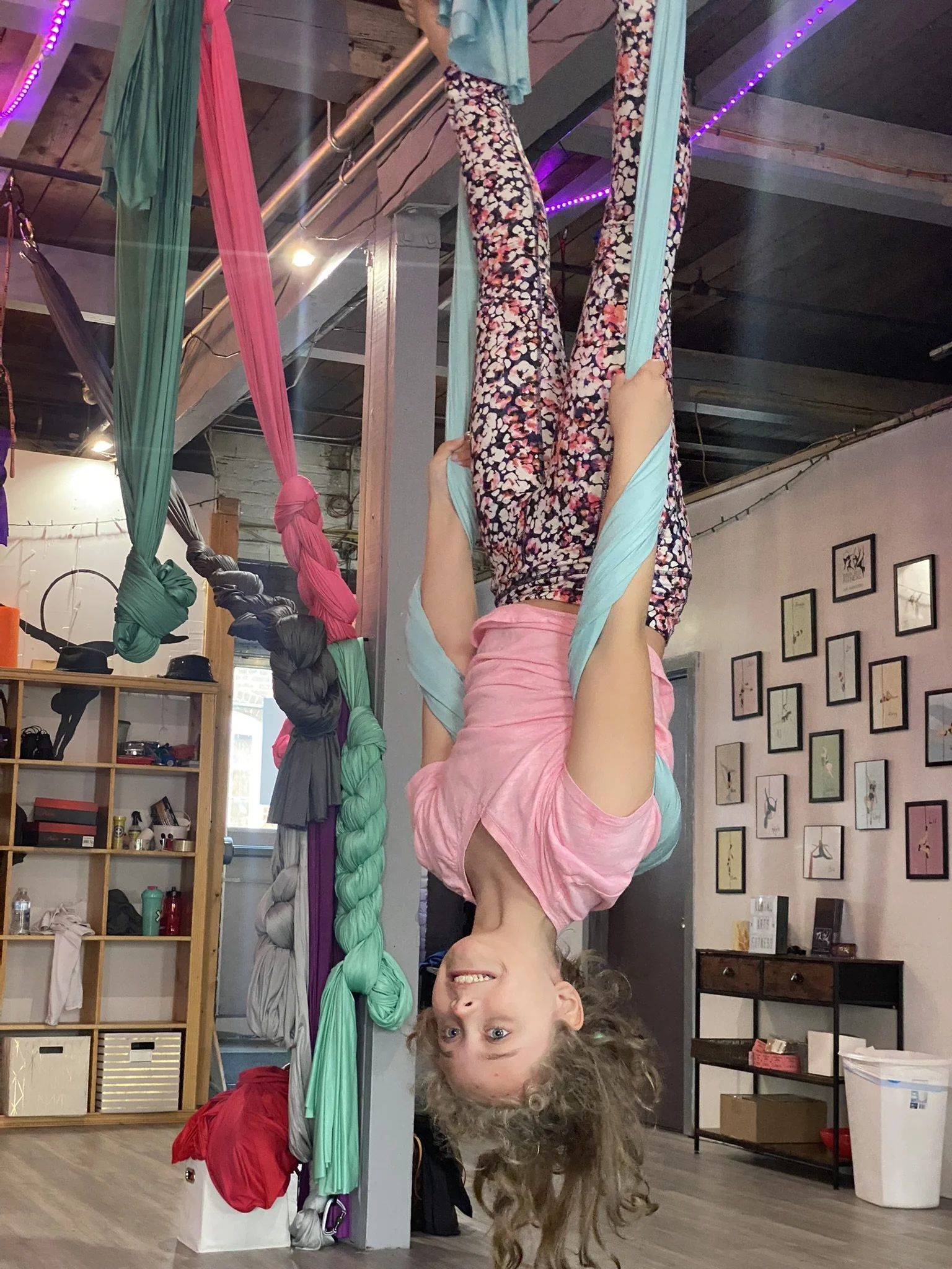 Ariel Hammock is so fun 