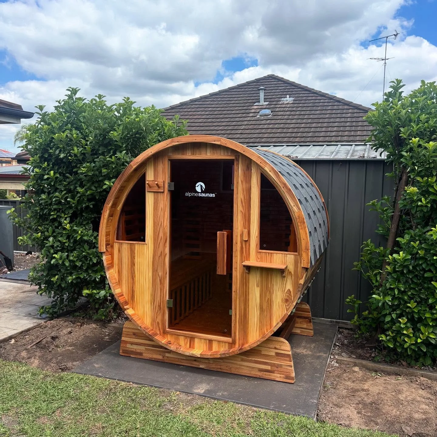 Infrared or traditional? ☀️