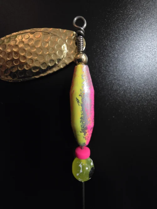 The Teaser (Glow) fishing spinner