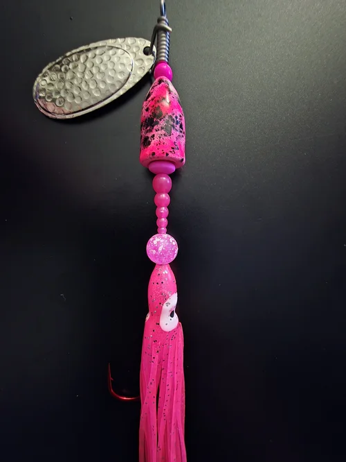 The Triple Pink Salmon Cookie fishing spinner