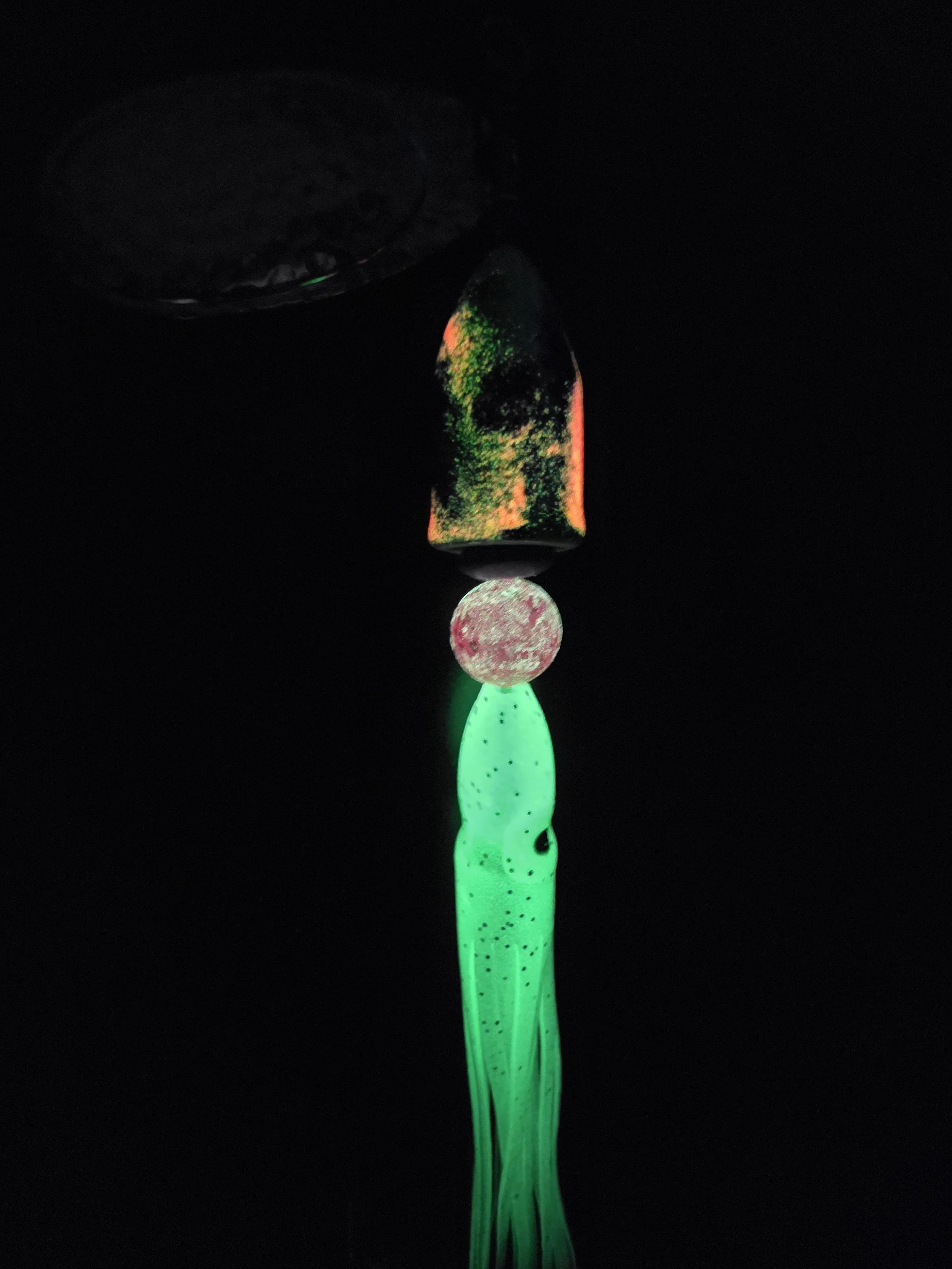 kamakazi-graffiti-glow-pink-chartreuse-purple-3-4oz (7).jpg