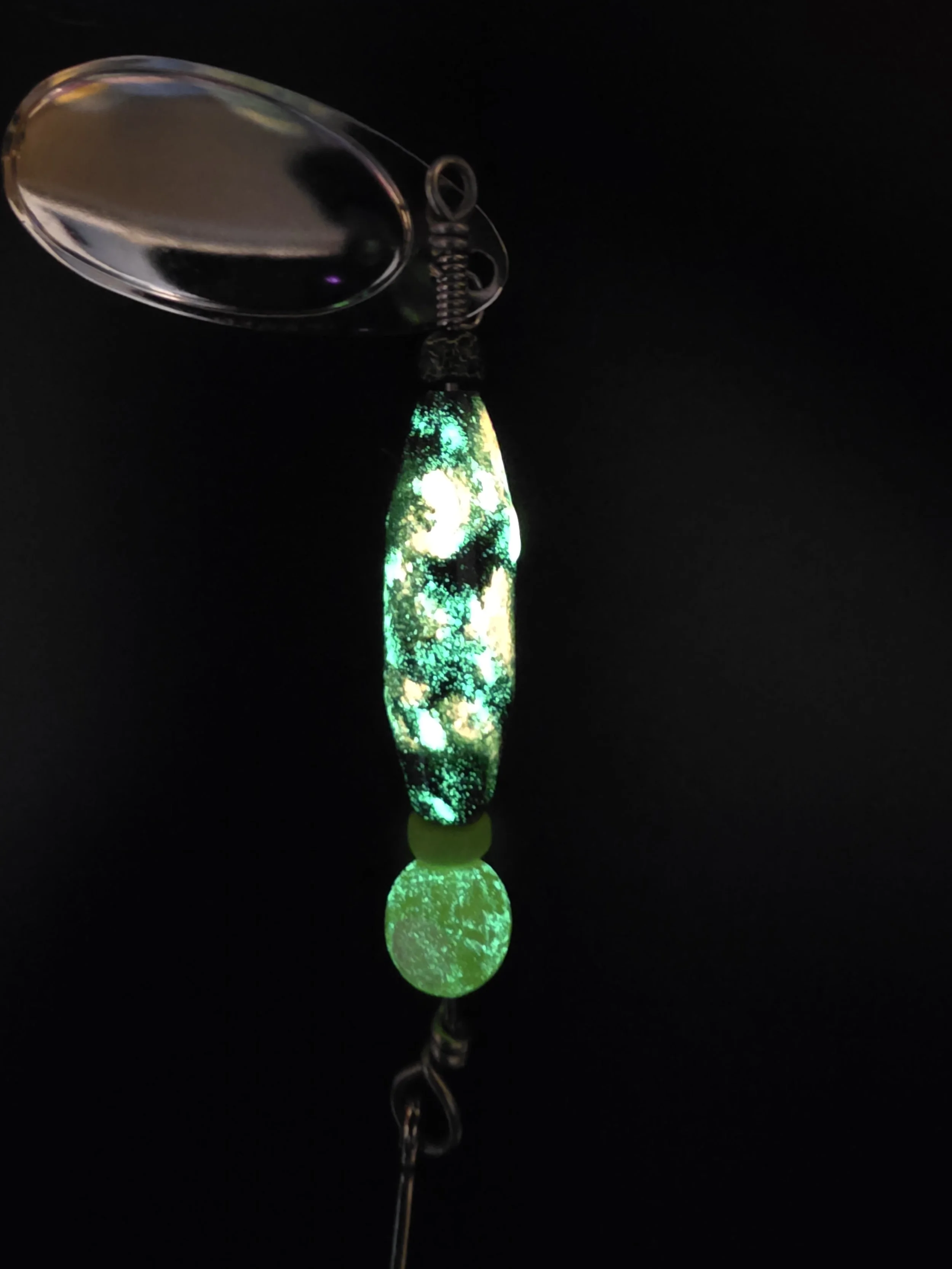 "Best 1/2 oz salmon, steelhead, and trout lure: Black Orchid custom spinner with tungsten crackle bead, double glow pink, and green chartreuse."