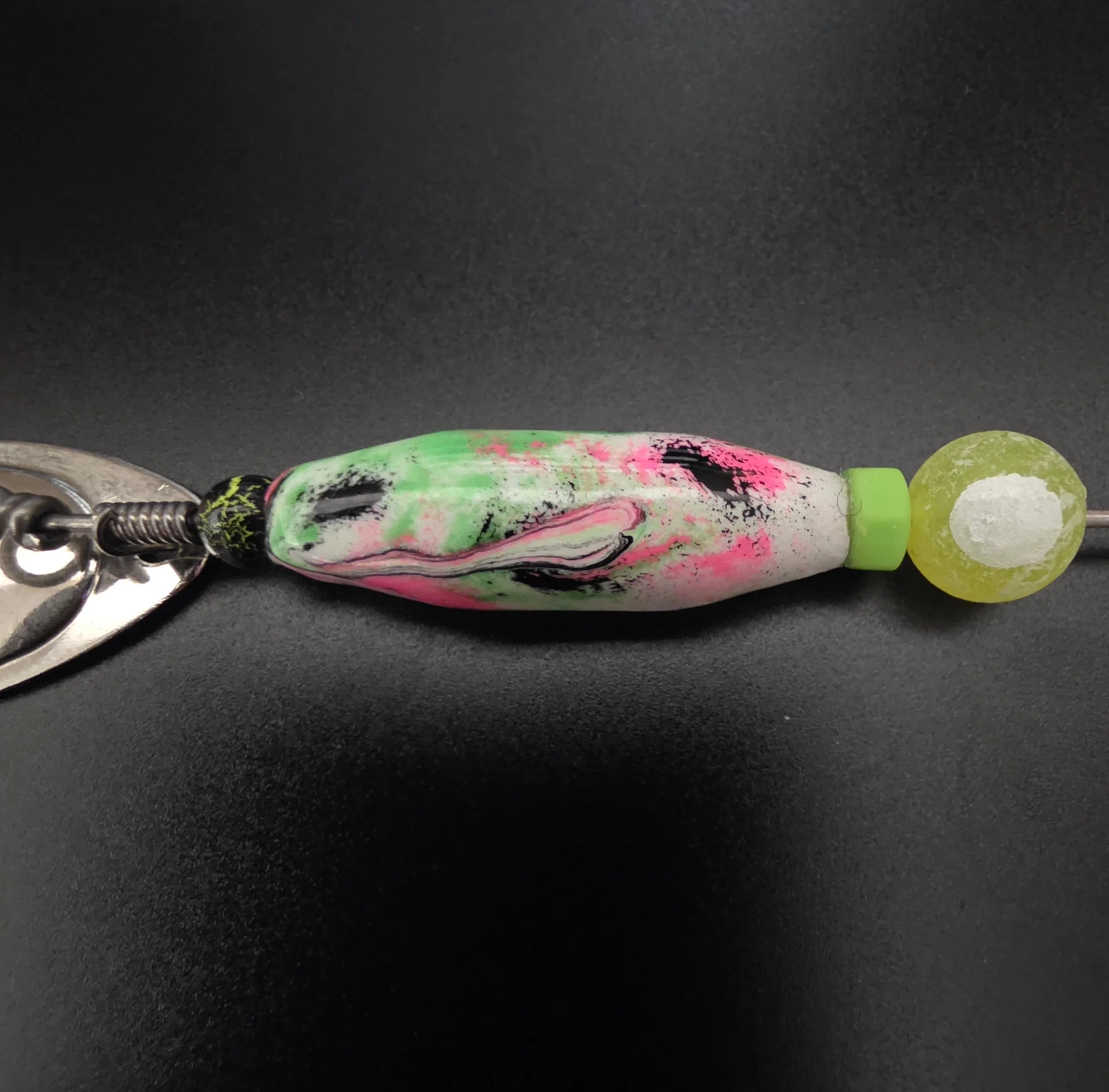 (GLOW) PINK GREEN BLACK KOI