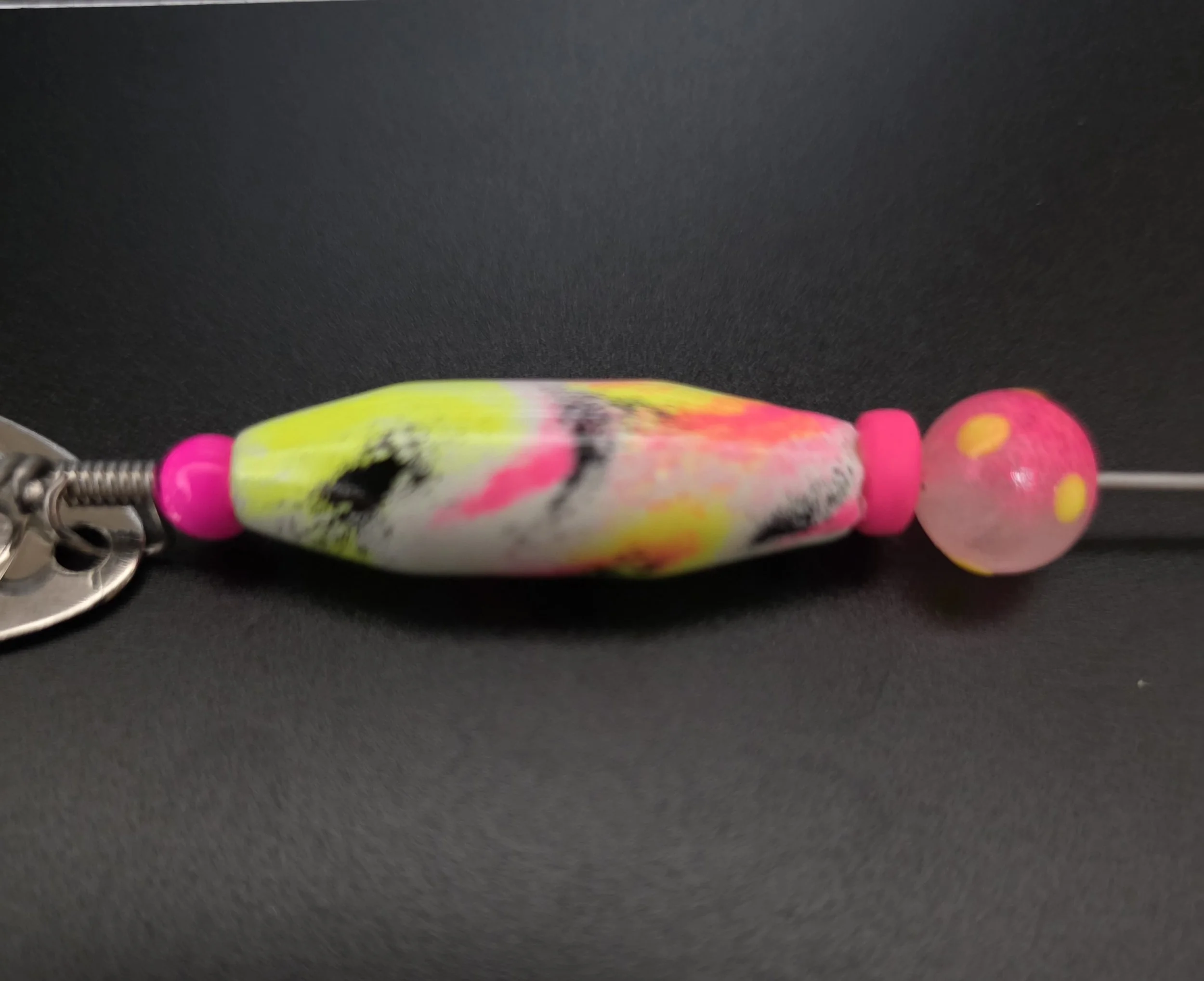 (GLOW) PINK YELLOW WHITE KOI