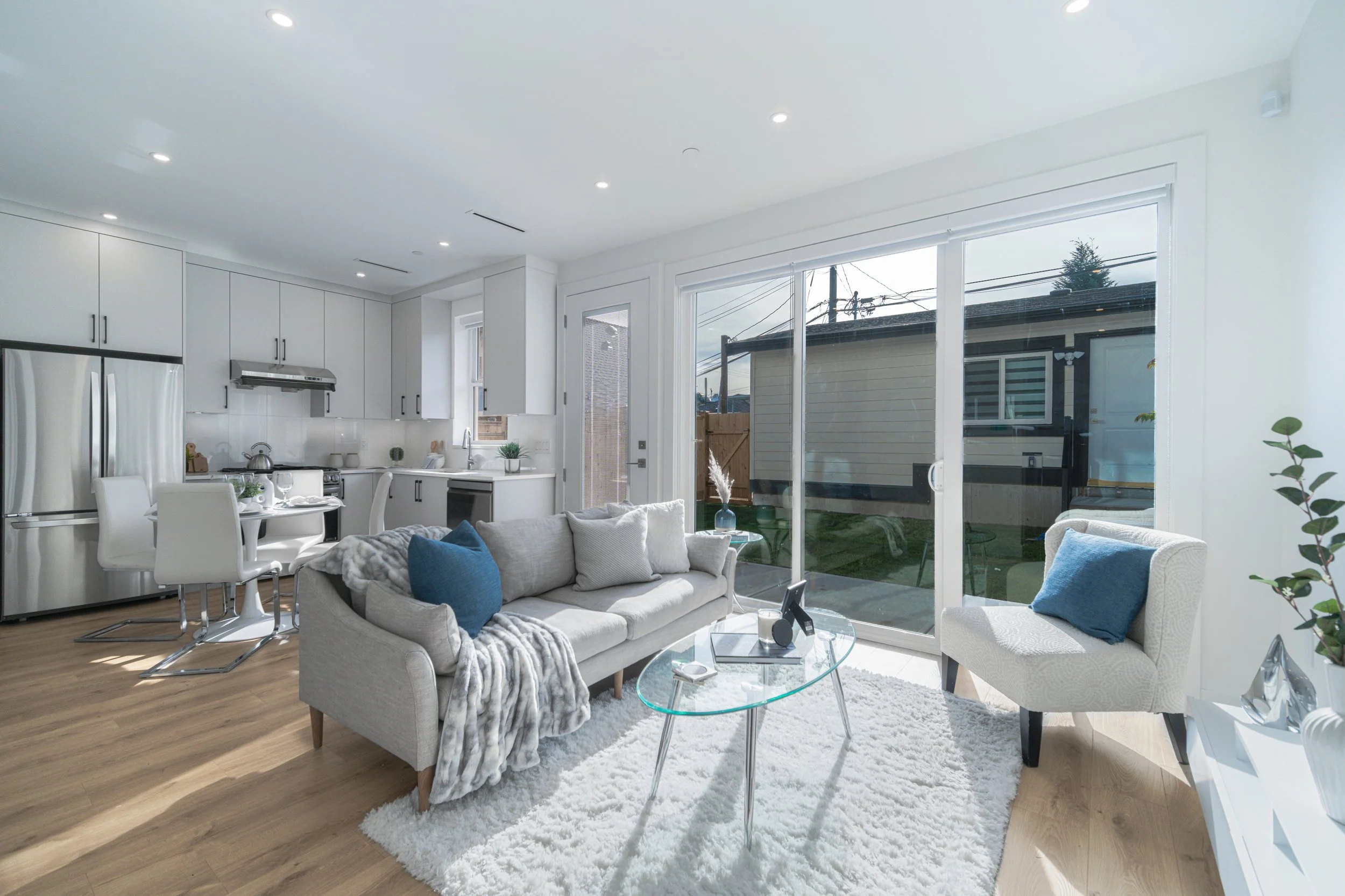 Backhouse Living Room 1.jpg