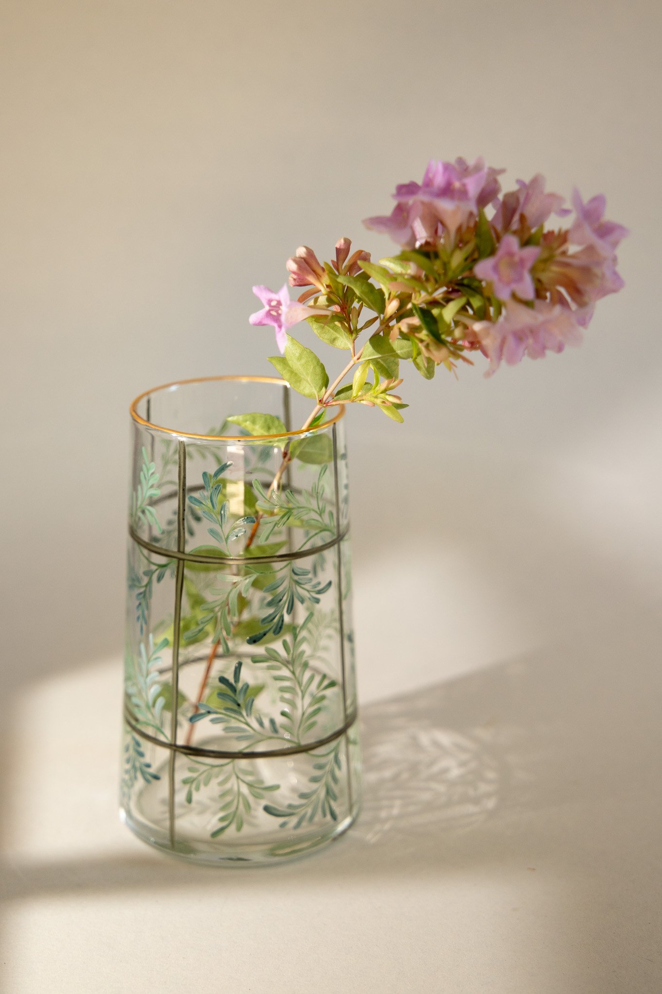 Petit vase - Feuillage et croisillons