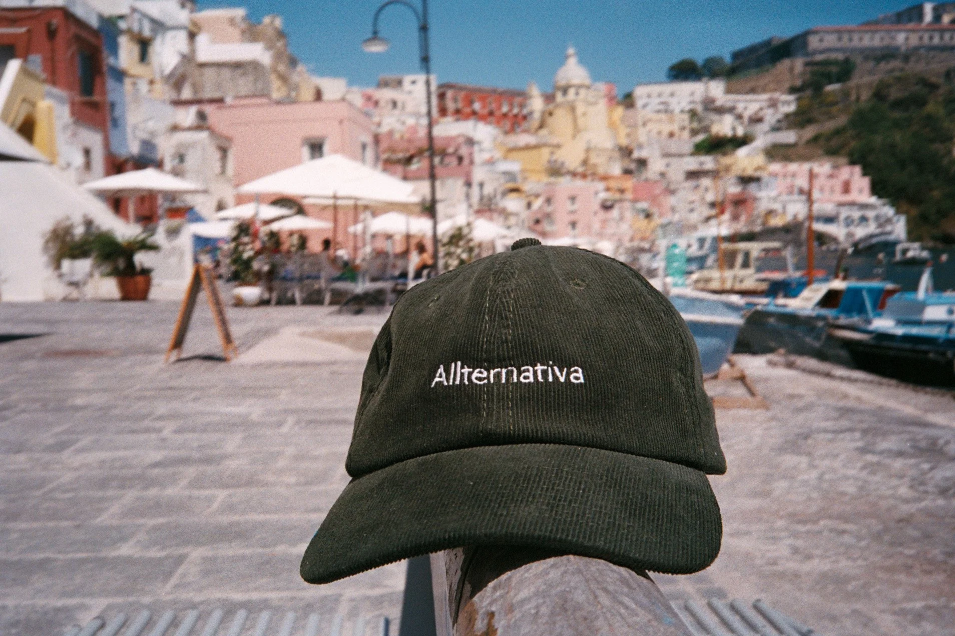 Allternativa - manchesterkeps