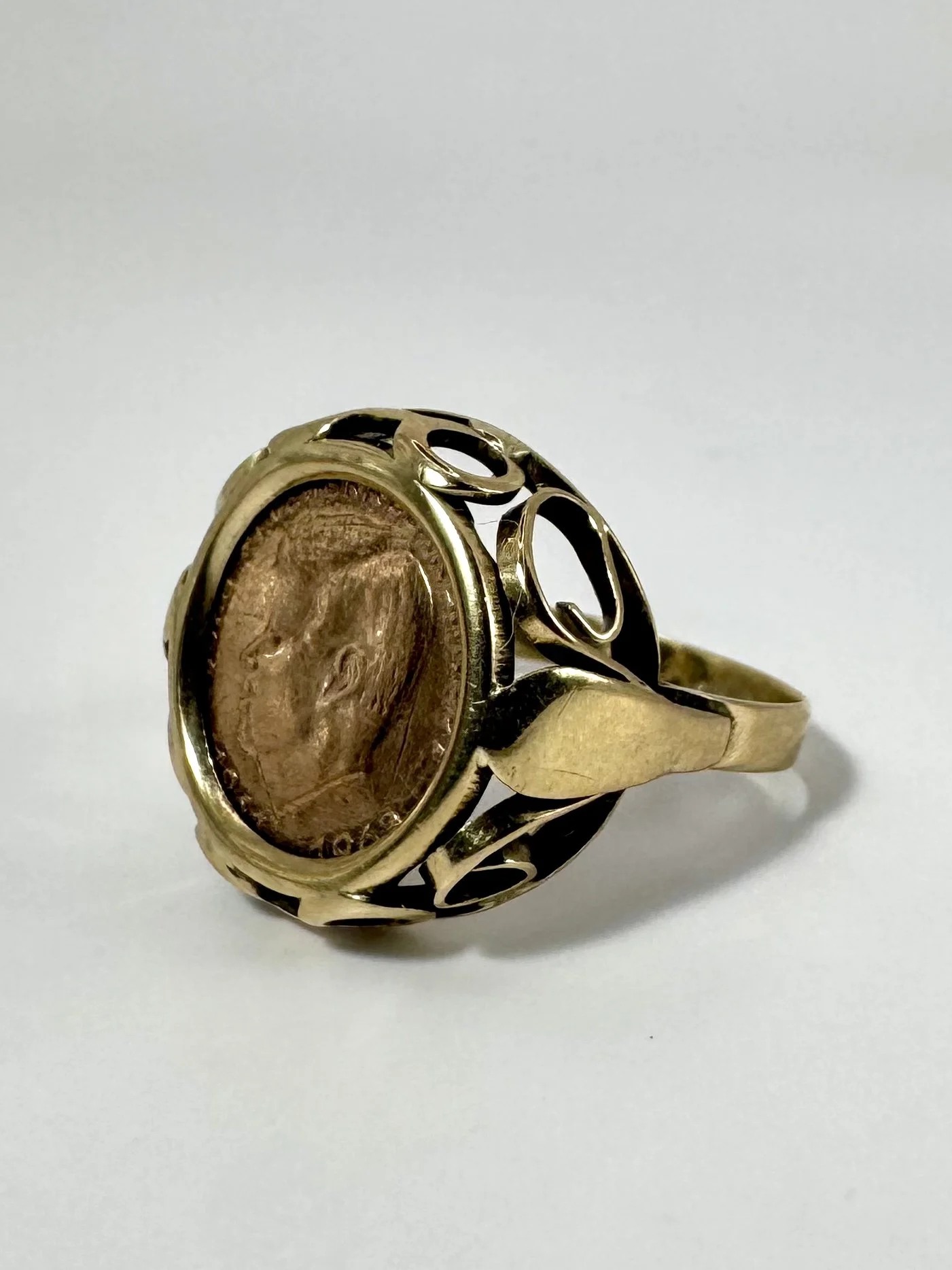 Golden Kennedy coin ring