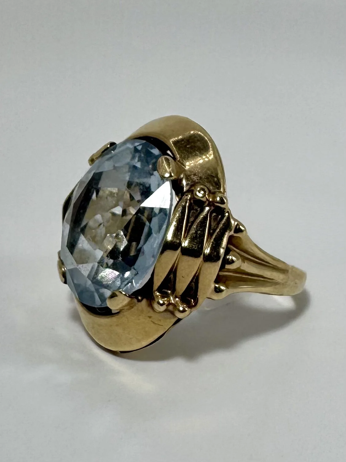 Aquamarine ring