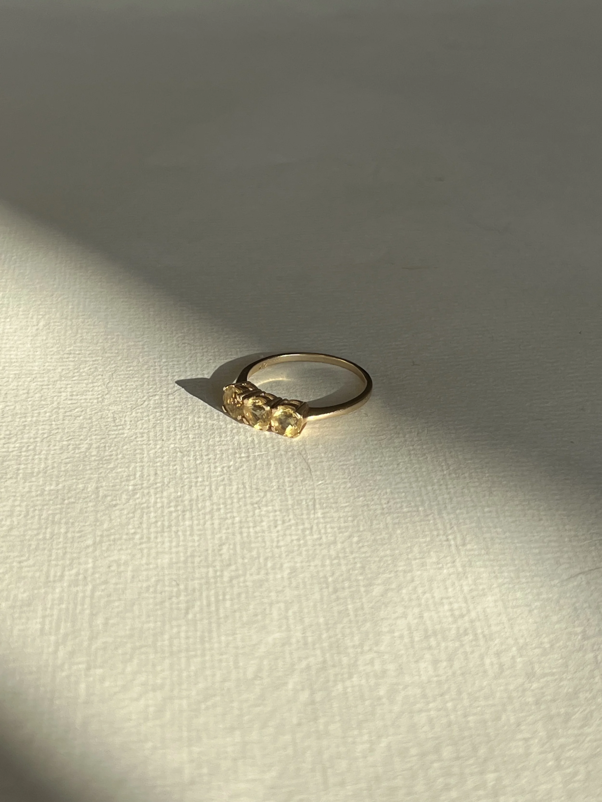 Citrine triology ring