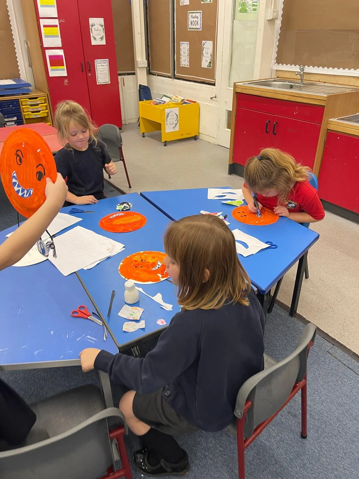 Meow Meow Art Lab After School Art Club