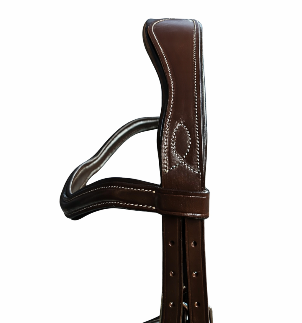 Side detail of brown anatomical bridle headpiece