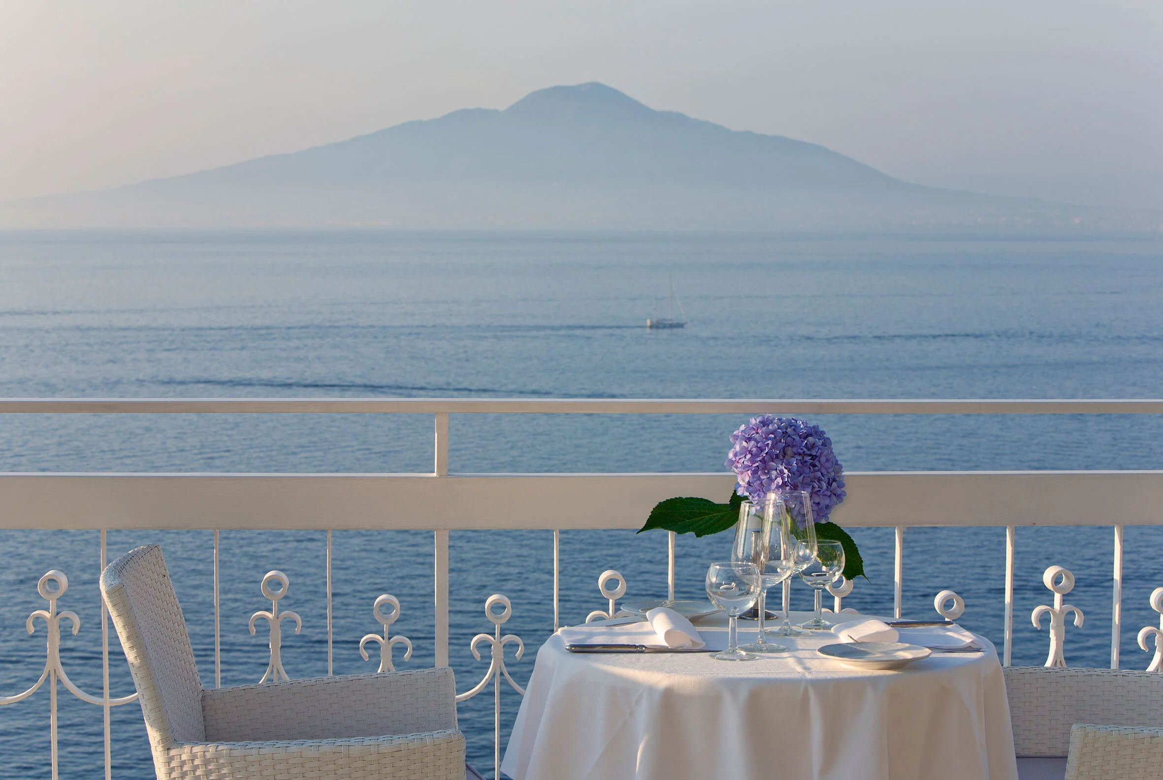 Sorrento Hotel Regina wedding