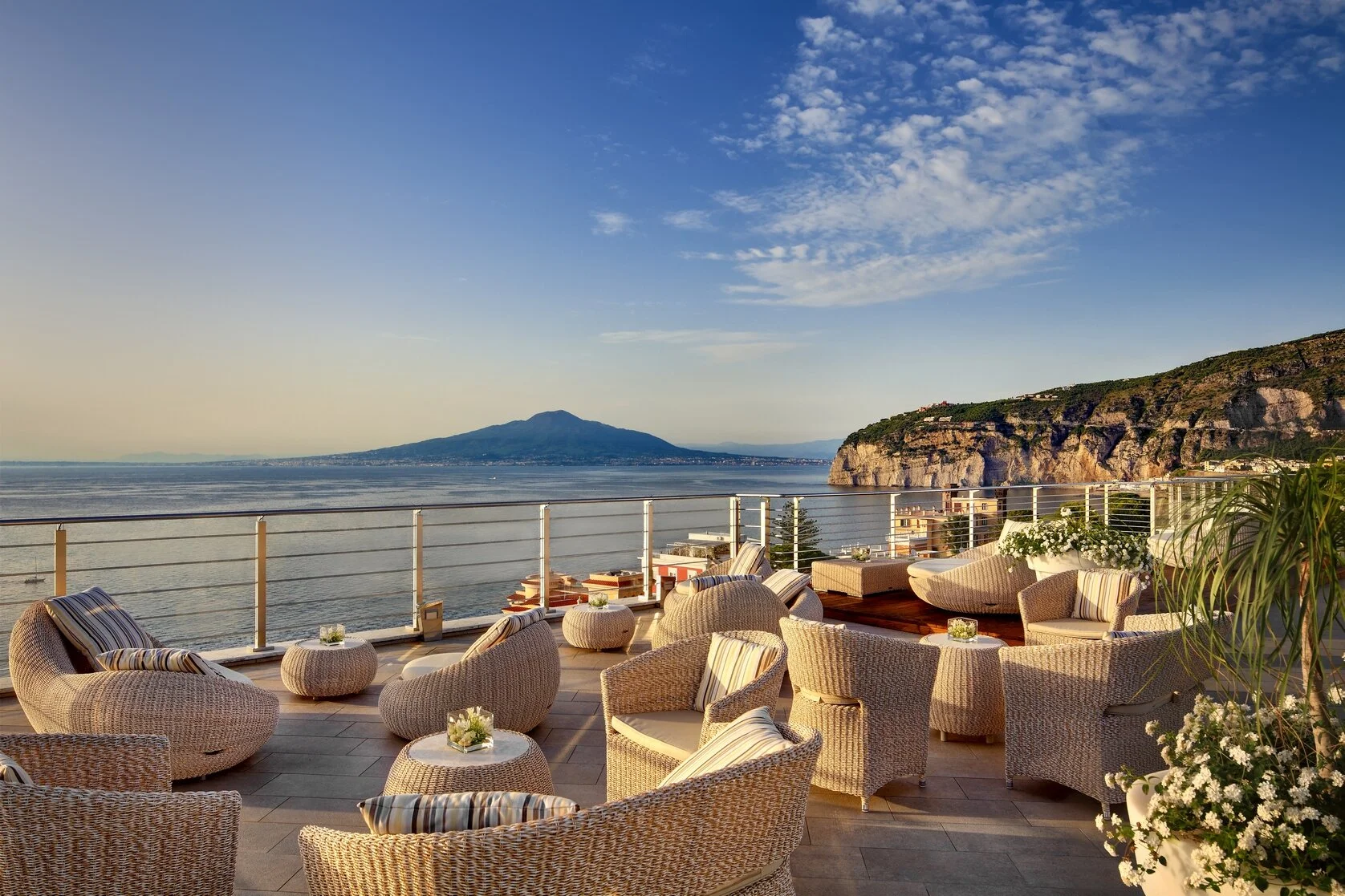 Vista-Sky-Bar.jpg